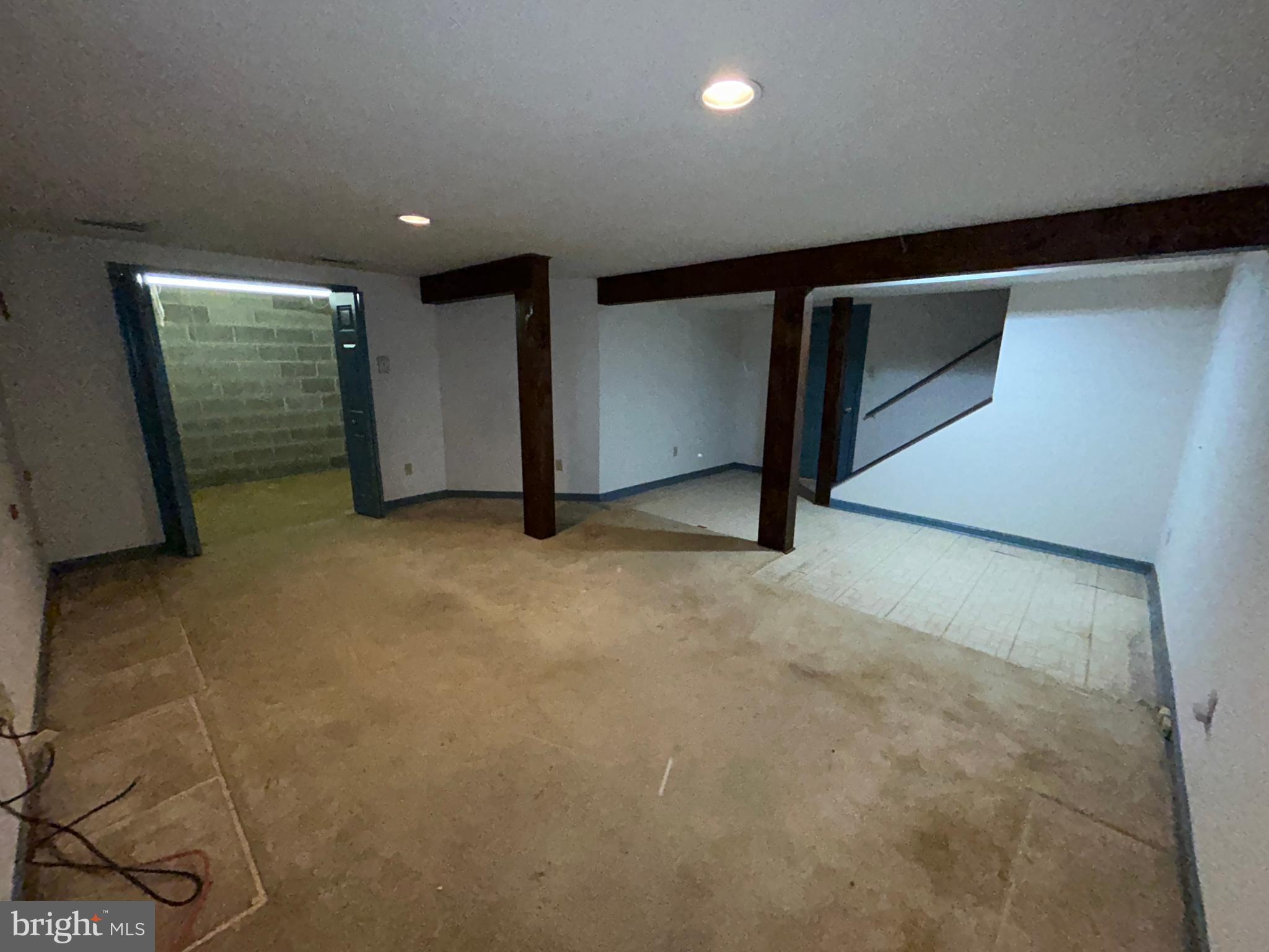 HUNTINGDON BROOK - Residential