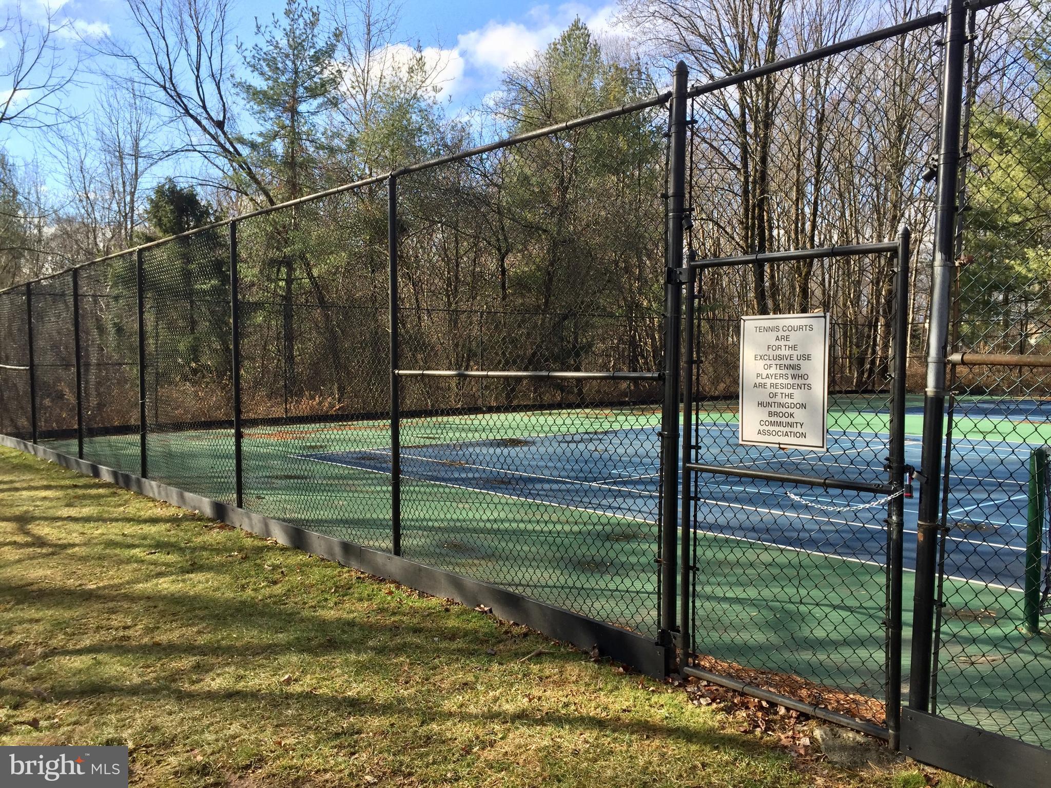 HUNTINGDON BROOK - Residential