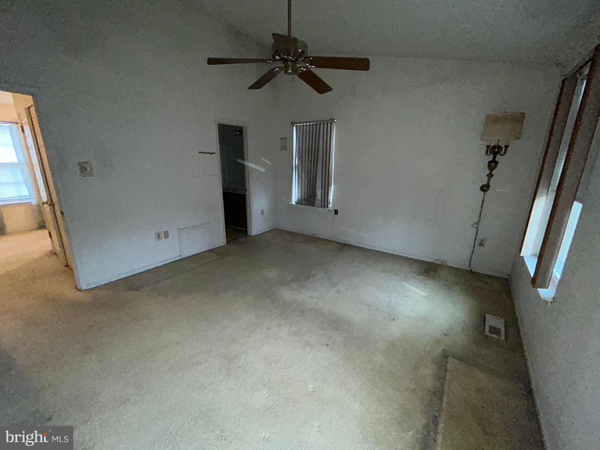 HUNTINGDON BROOK - Residential