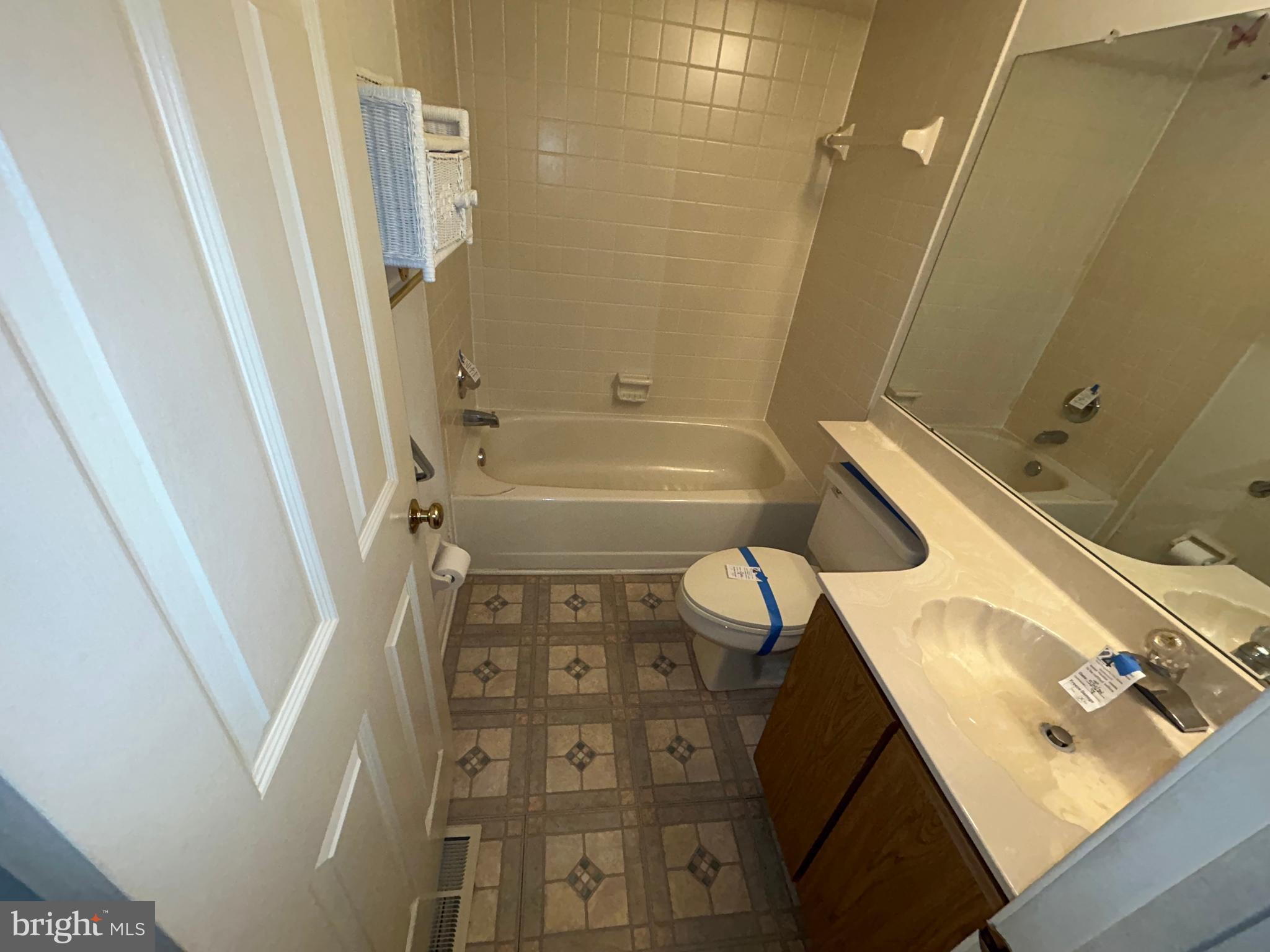 HUNTINGDON BROOK - Residential