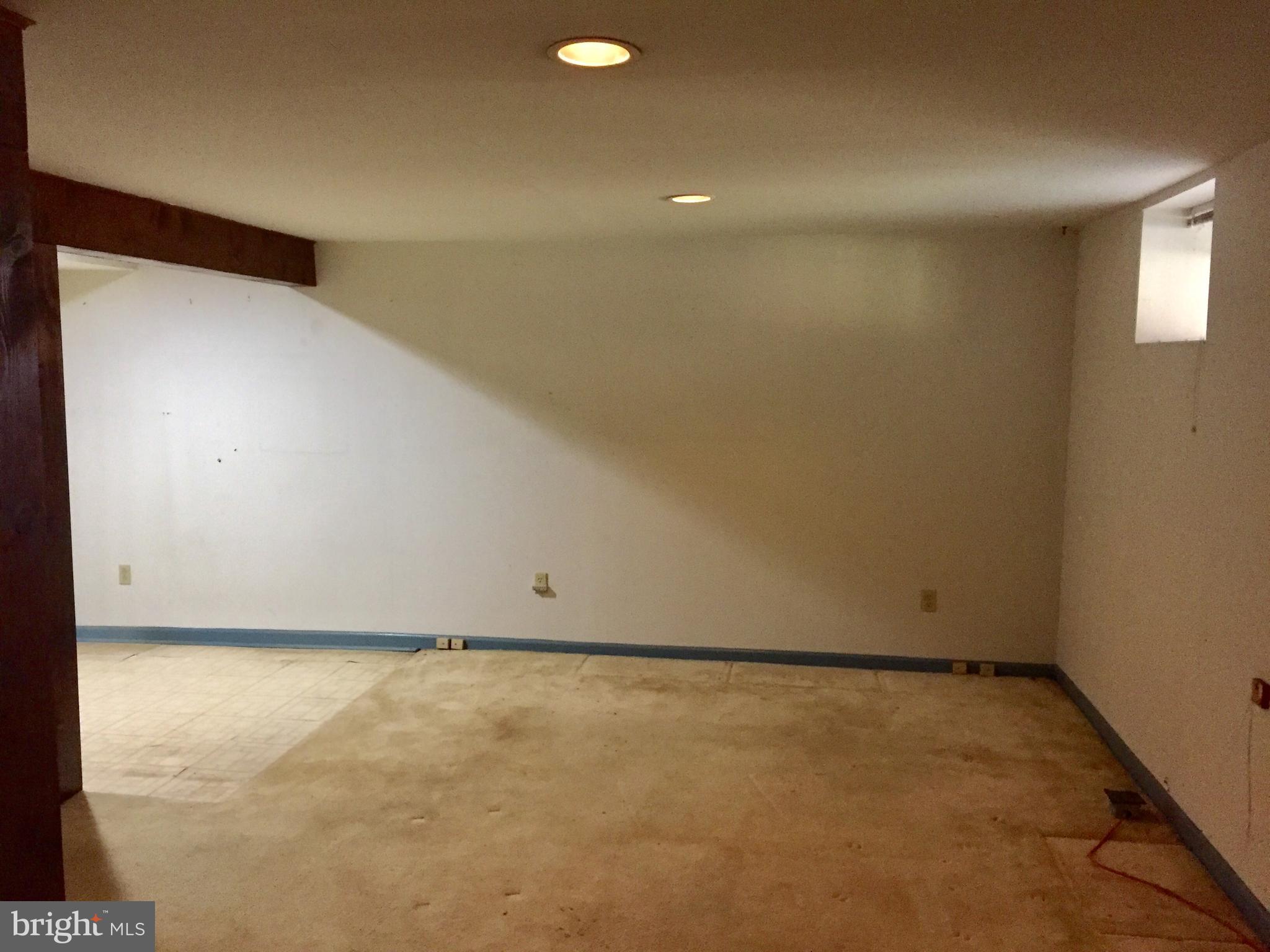 HUNTINGDON BROOK - Residential