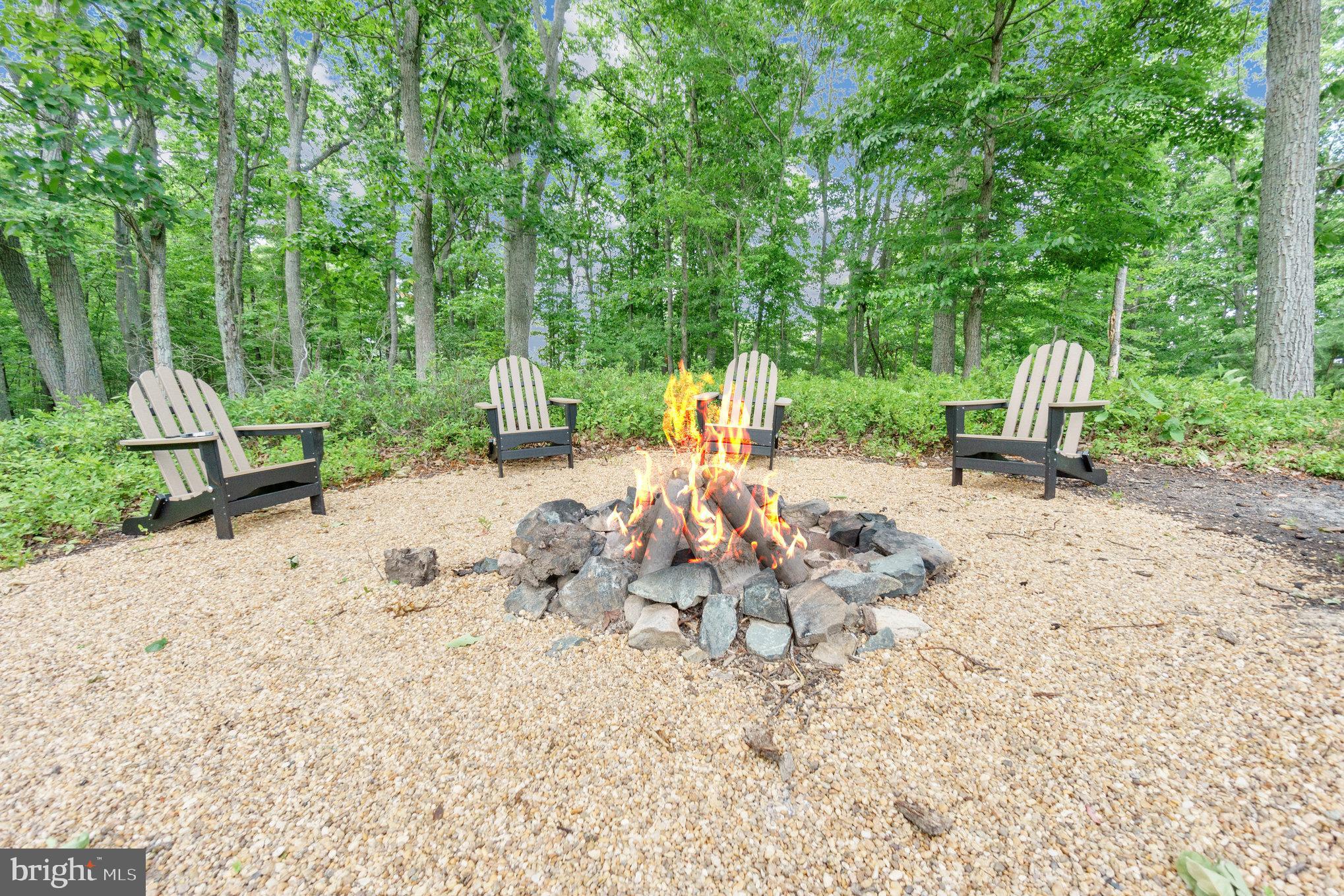 POPLAR HILLS - Residential