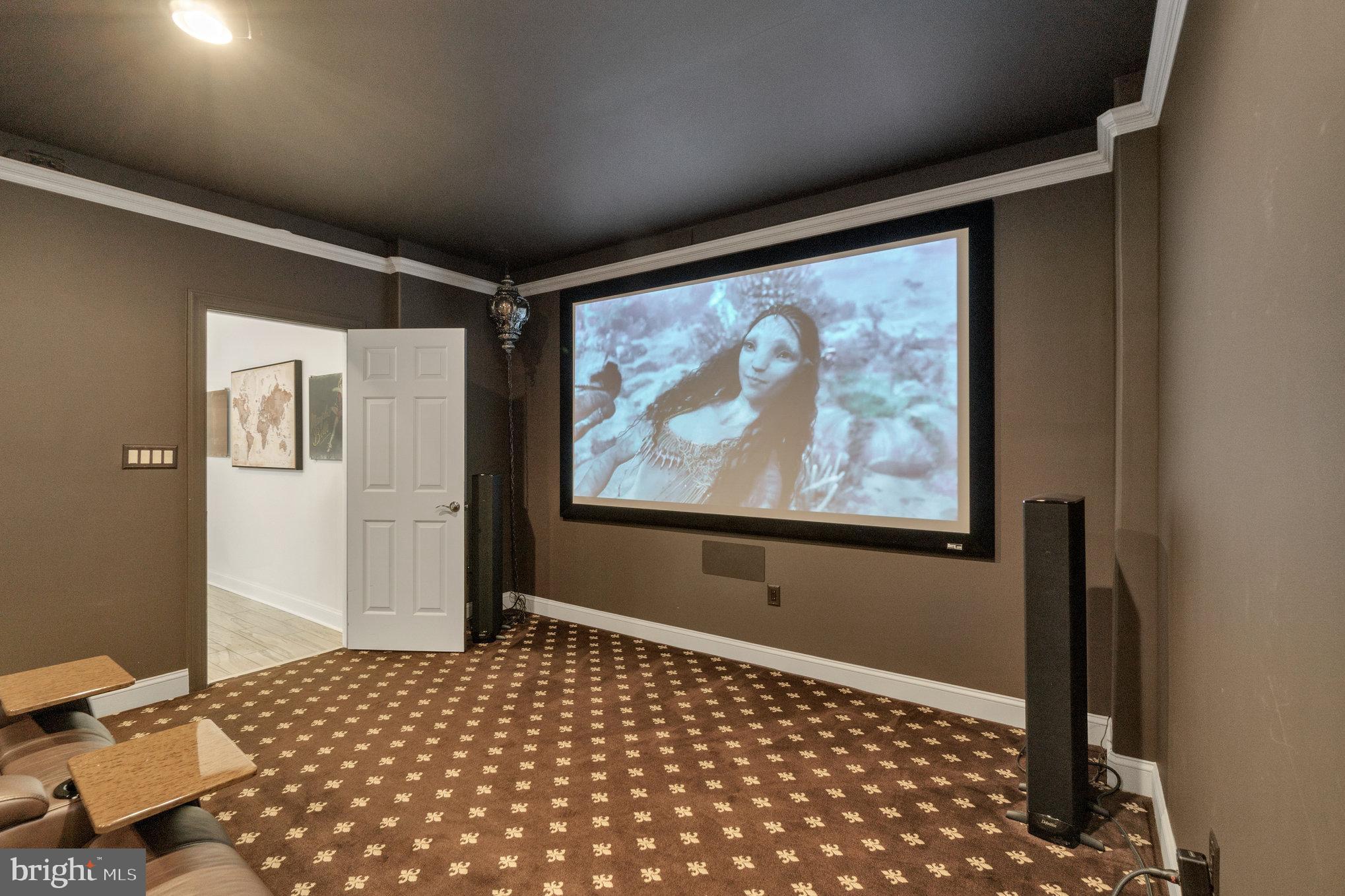 POPLAR HILLS - Residential