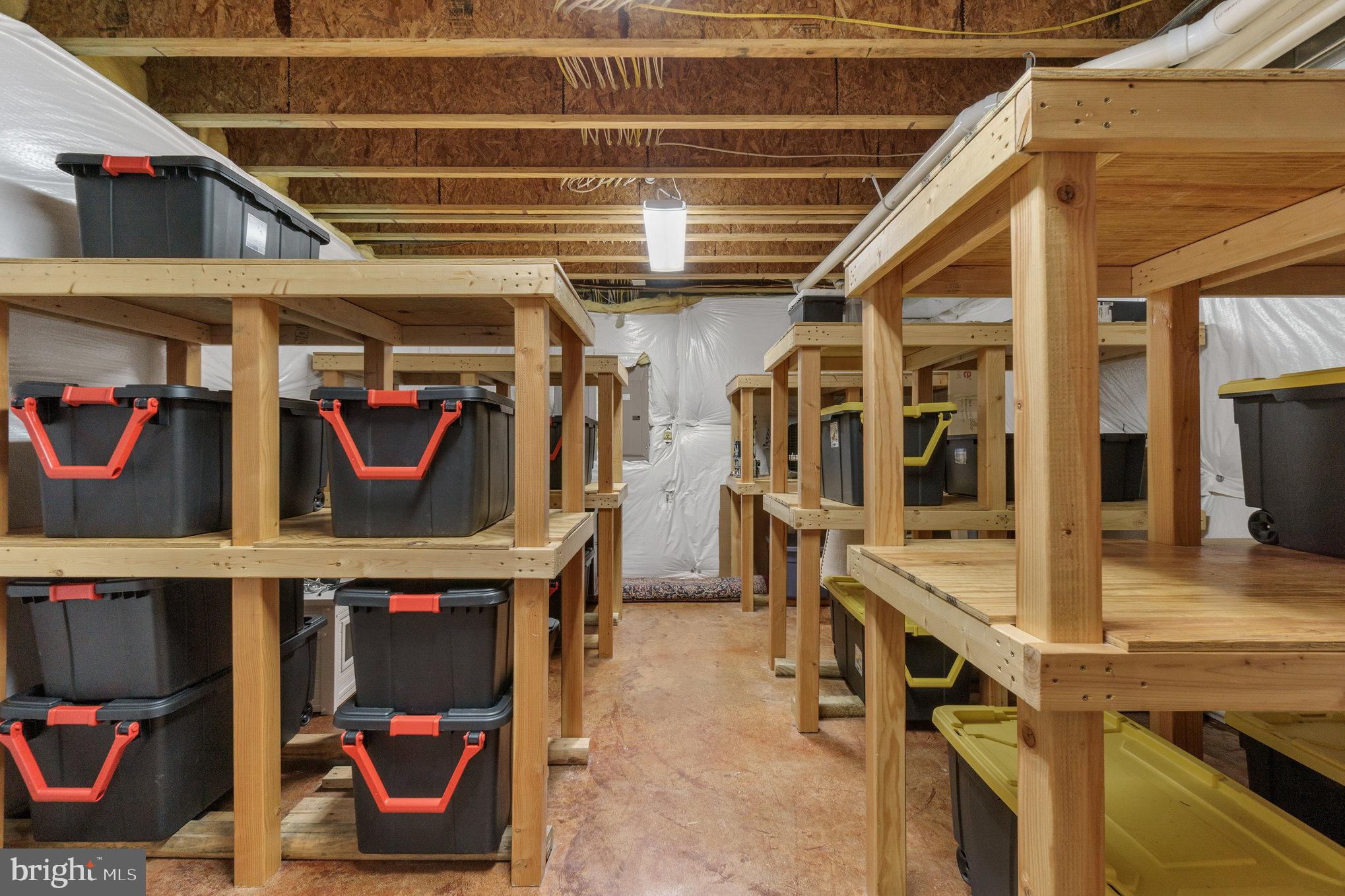 POPLAR HILLS - Residential