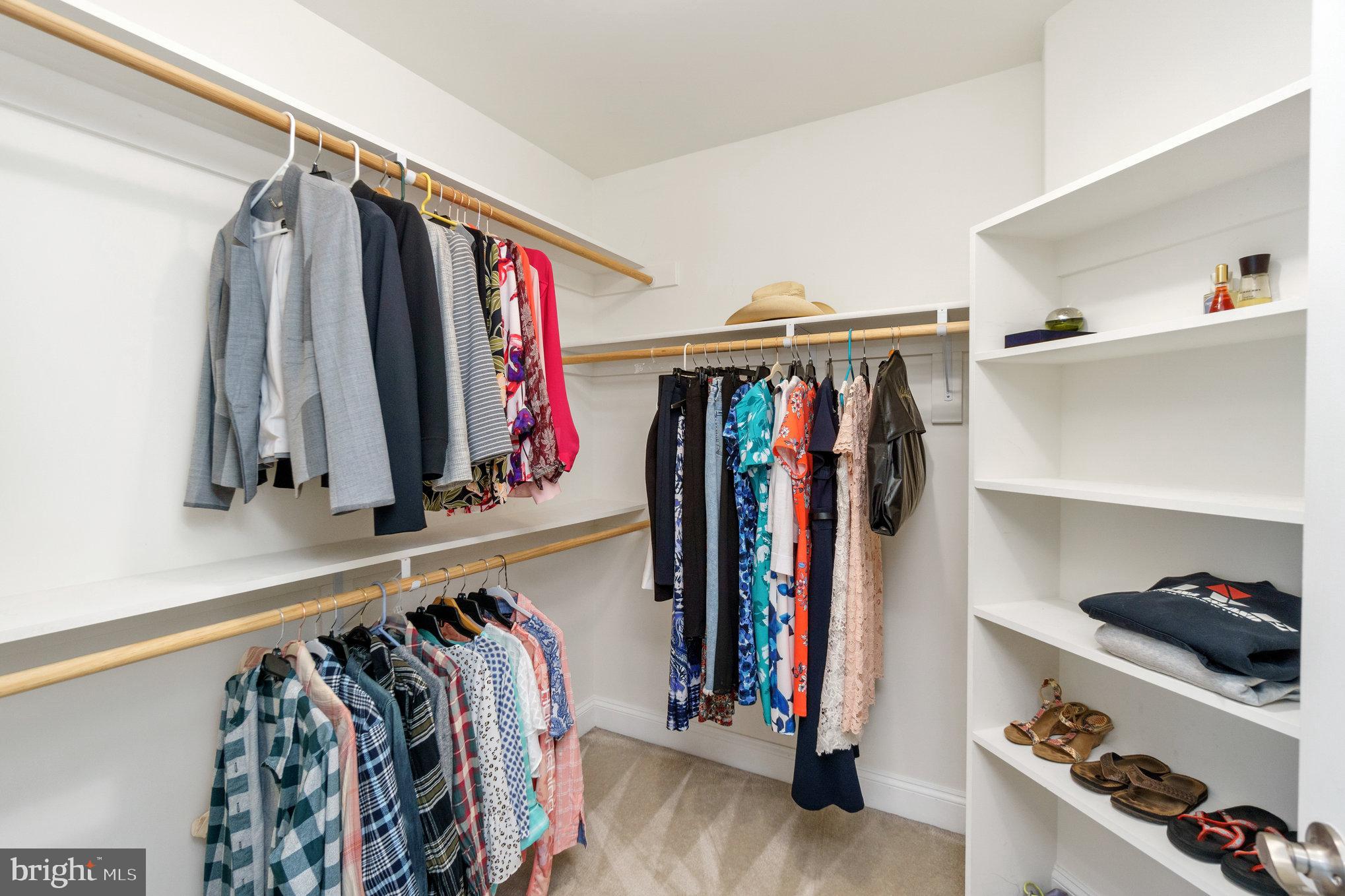 POPLAR HILLS - Residential