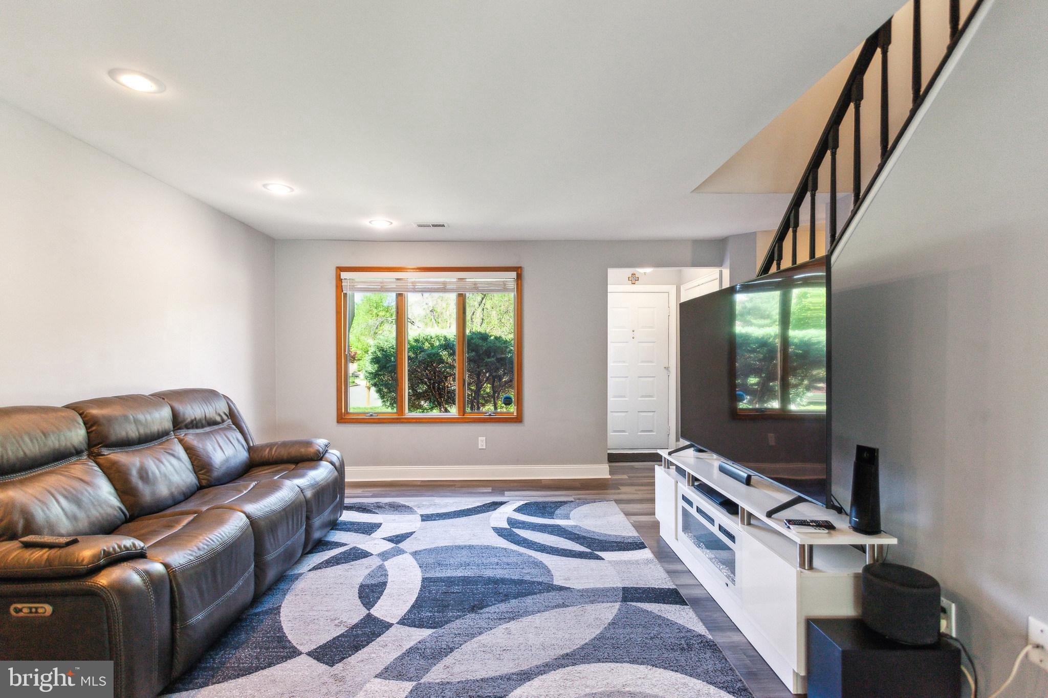 128 GRANITE HILL COURT