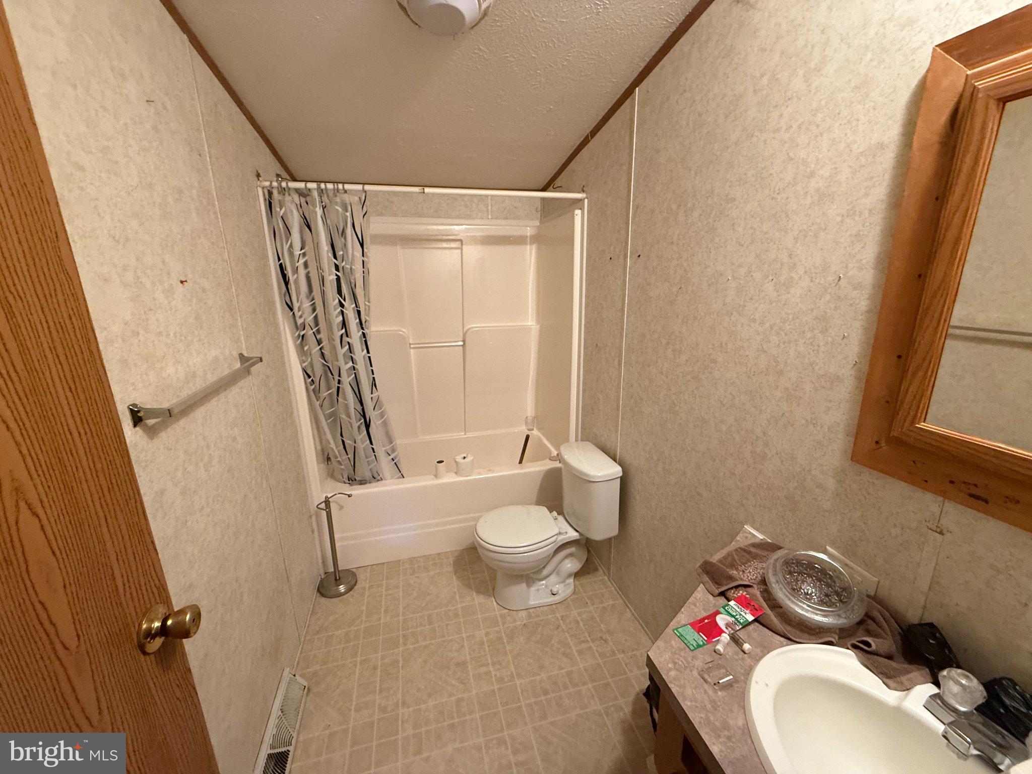 ELKHORN - Residential