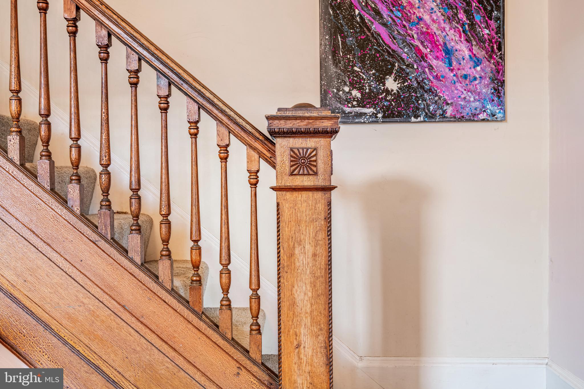 CHESTNUT HILL - Residential