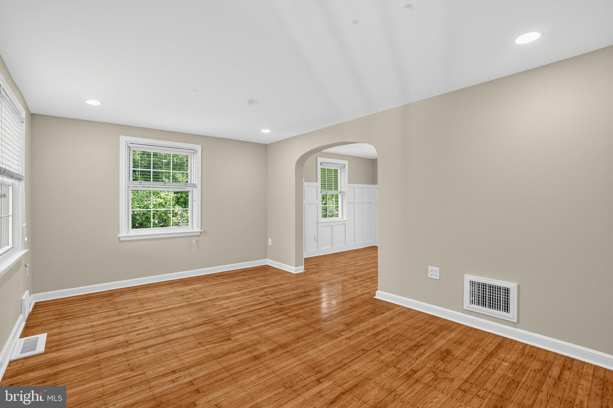 200 GLENDALOUGH ROAD