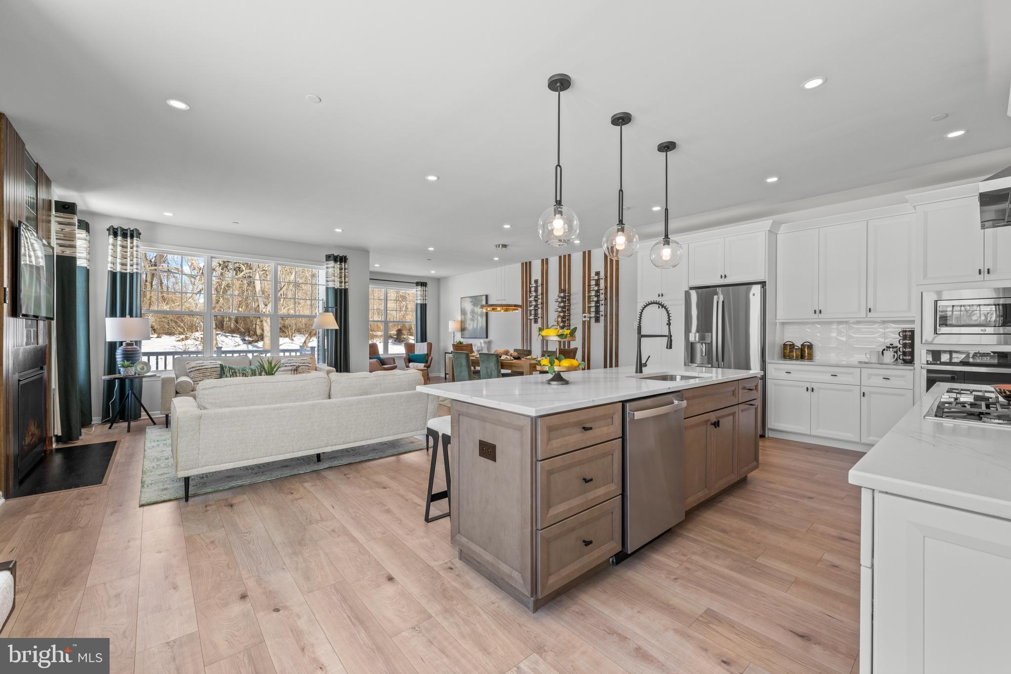 COPPERLEAF RIDGE - Residential