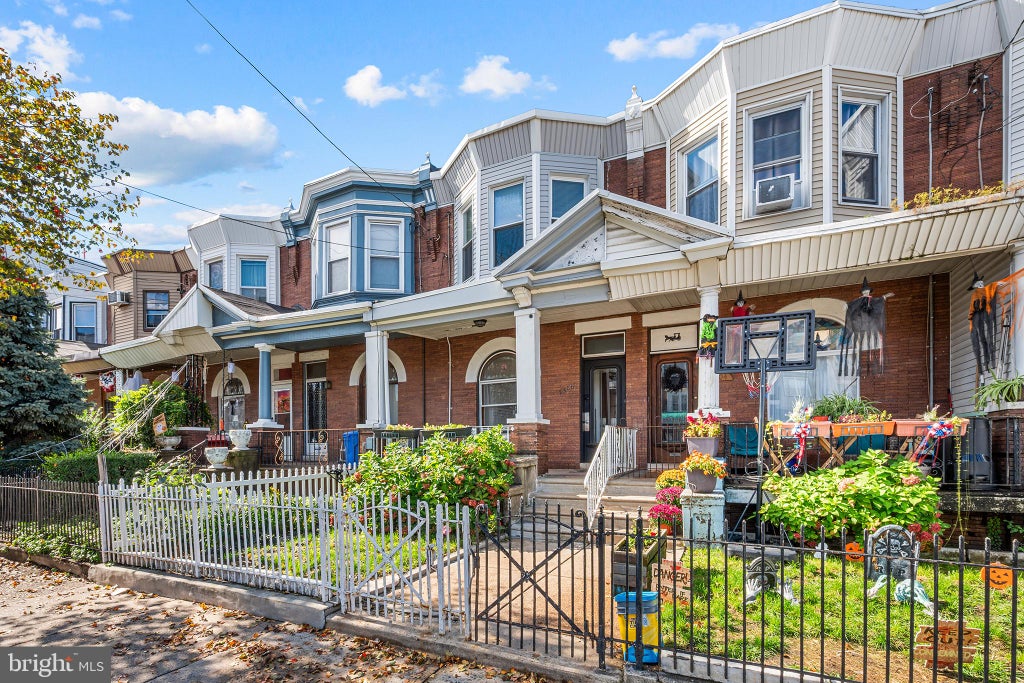 Photo of 2406 E Allegheny Avenue, PHILADELPHIA, PA 19134 (MLS # PAPH2680680)