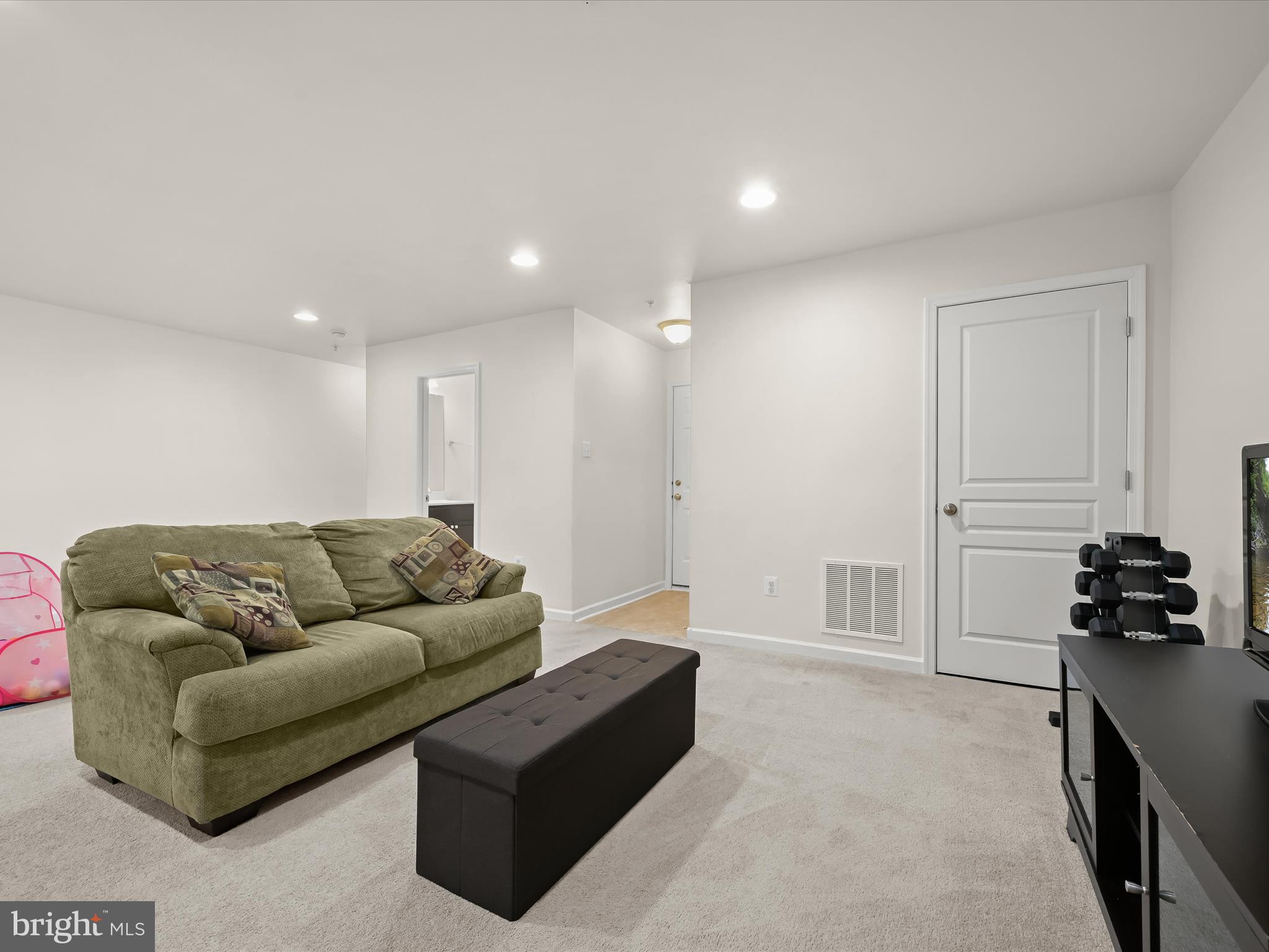 SHANNONS GLEN - Residential