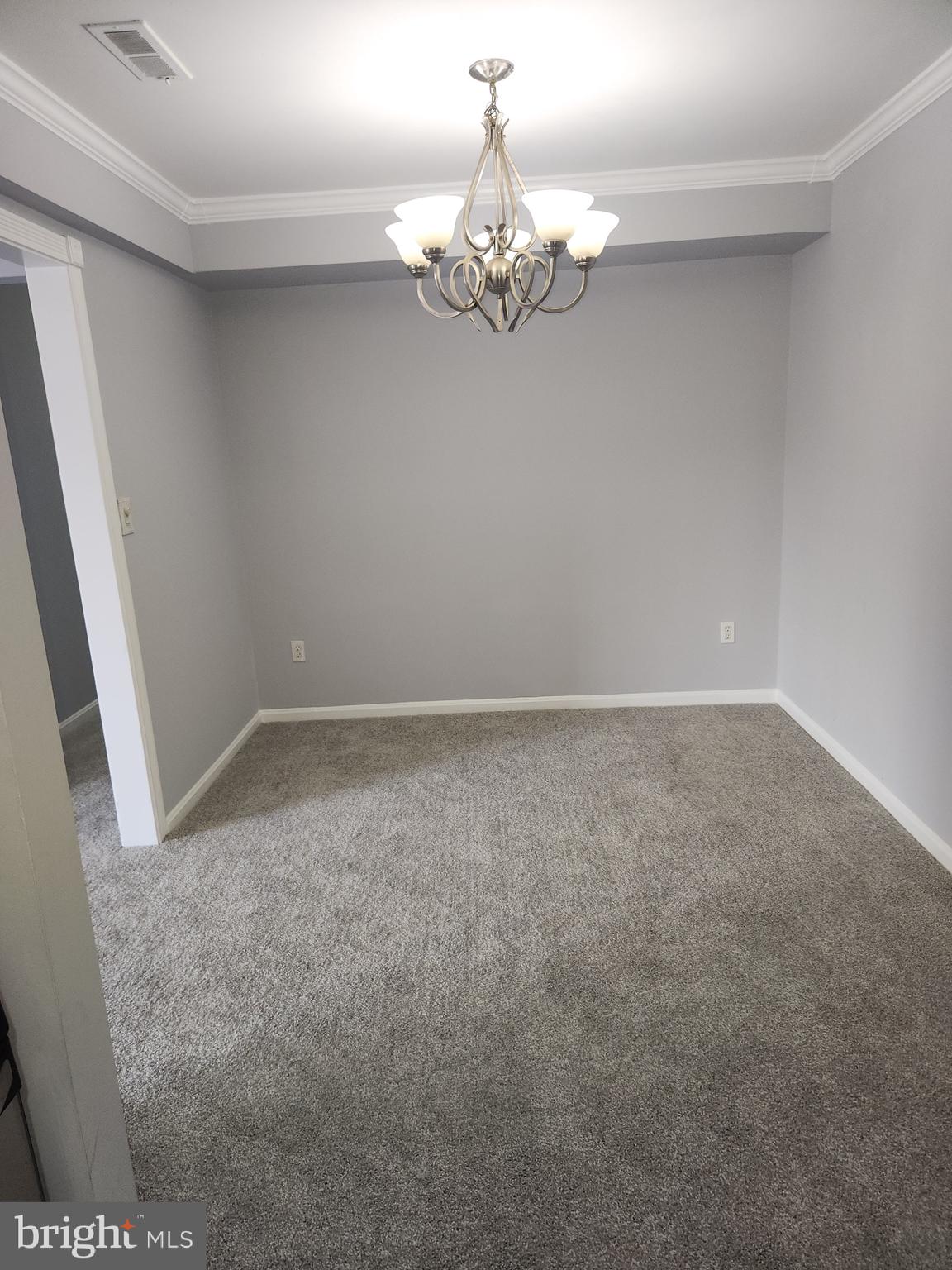 CHARLESTOWNE VILLAGE - Residential