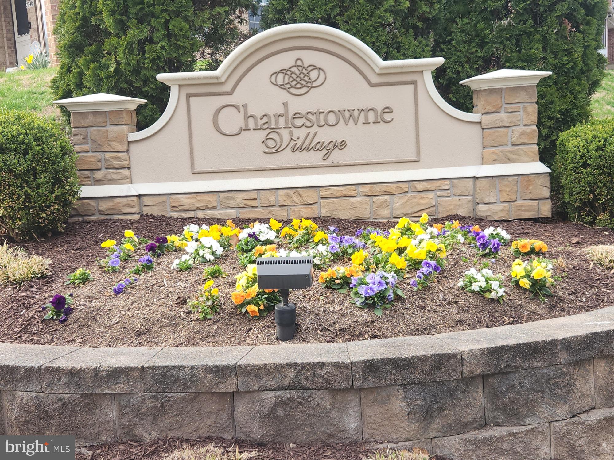 CHARLESTOWNE VILLAGE - Residential