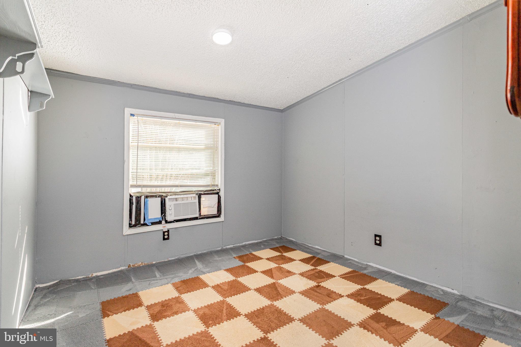 PHEASANT RIDGE MHP - Residential