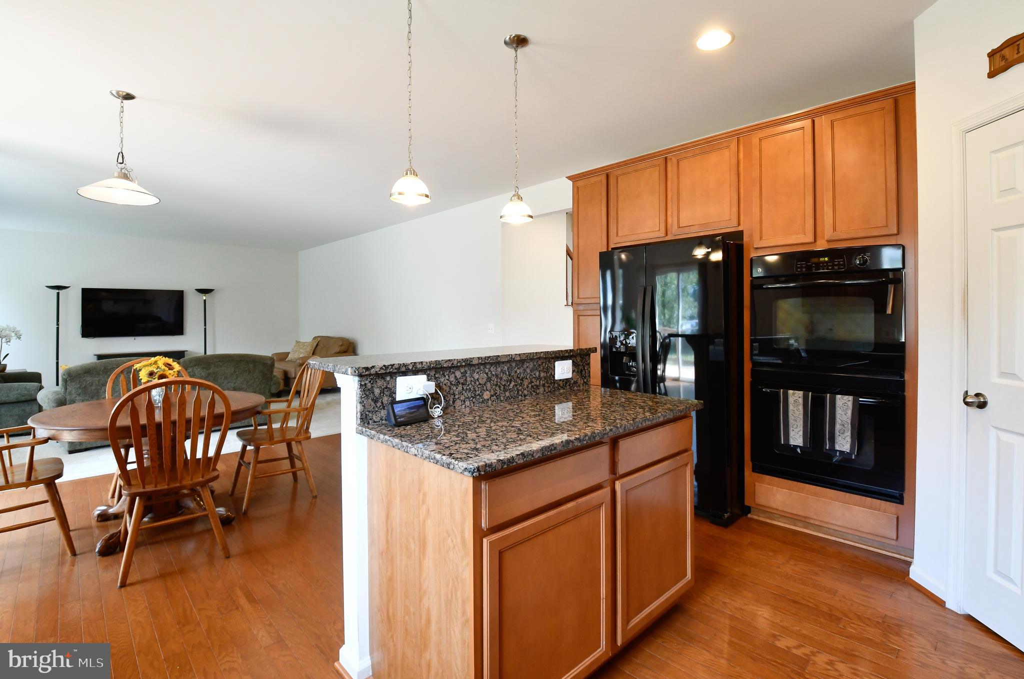 HOPE HILL CROSSING - Residential