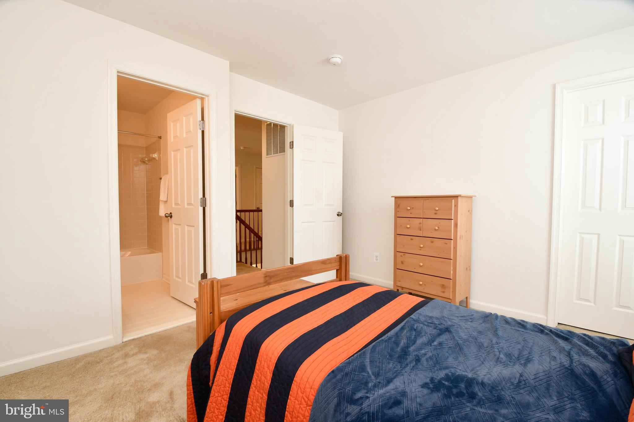 HOPE HILL CROSSING - Residential