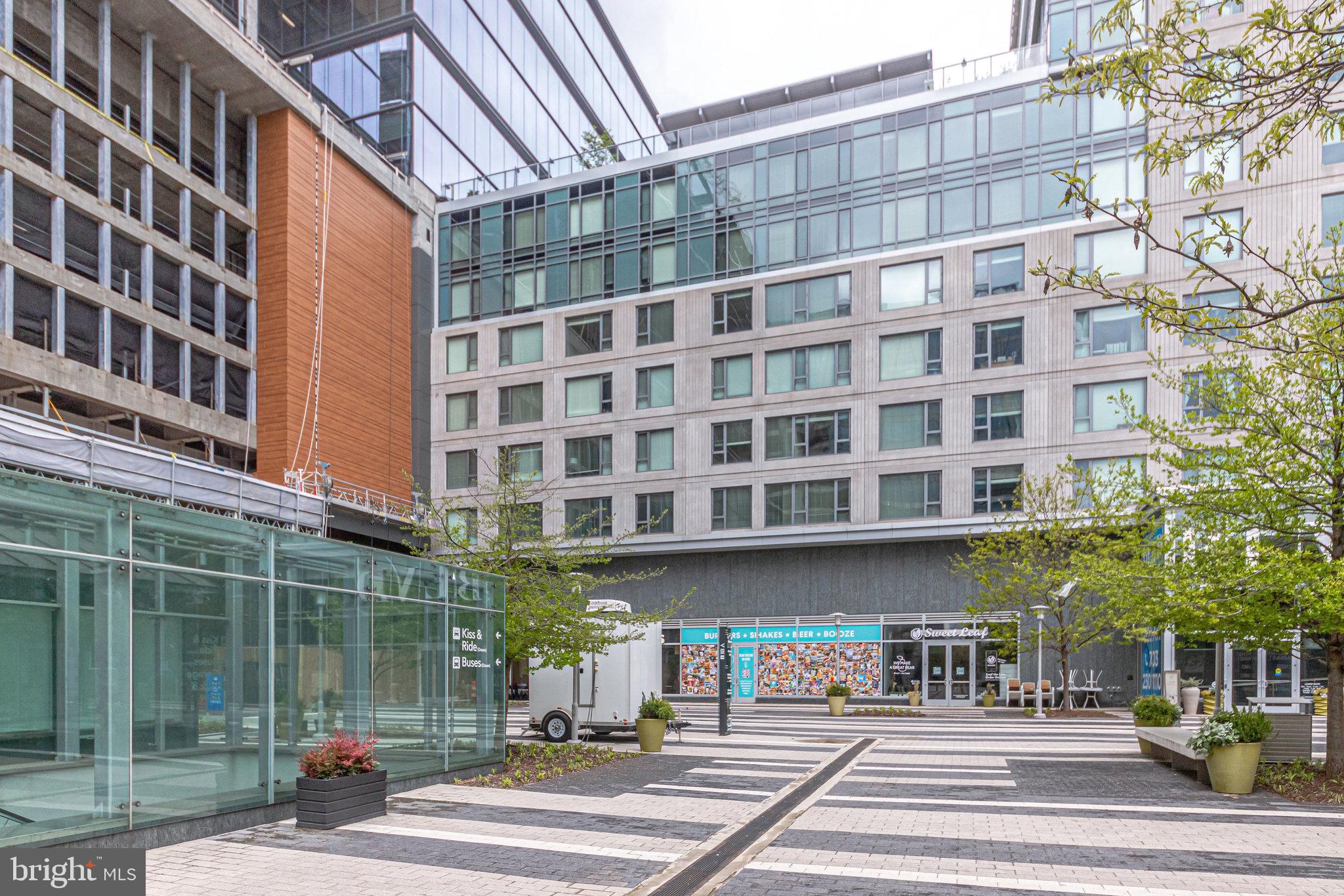 RESTON - Residential