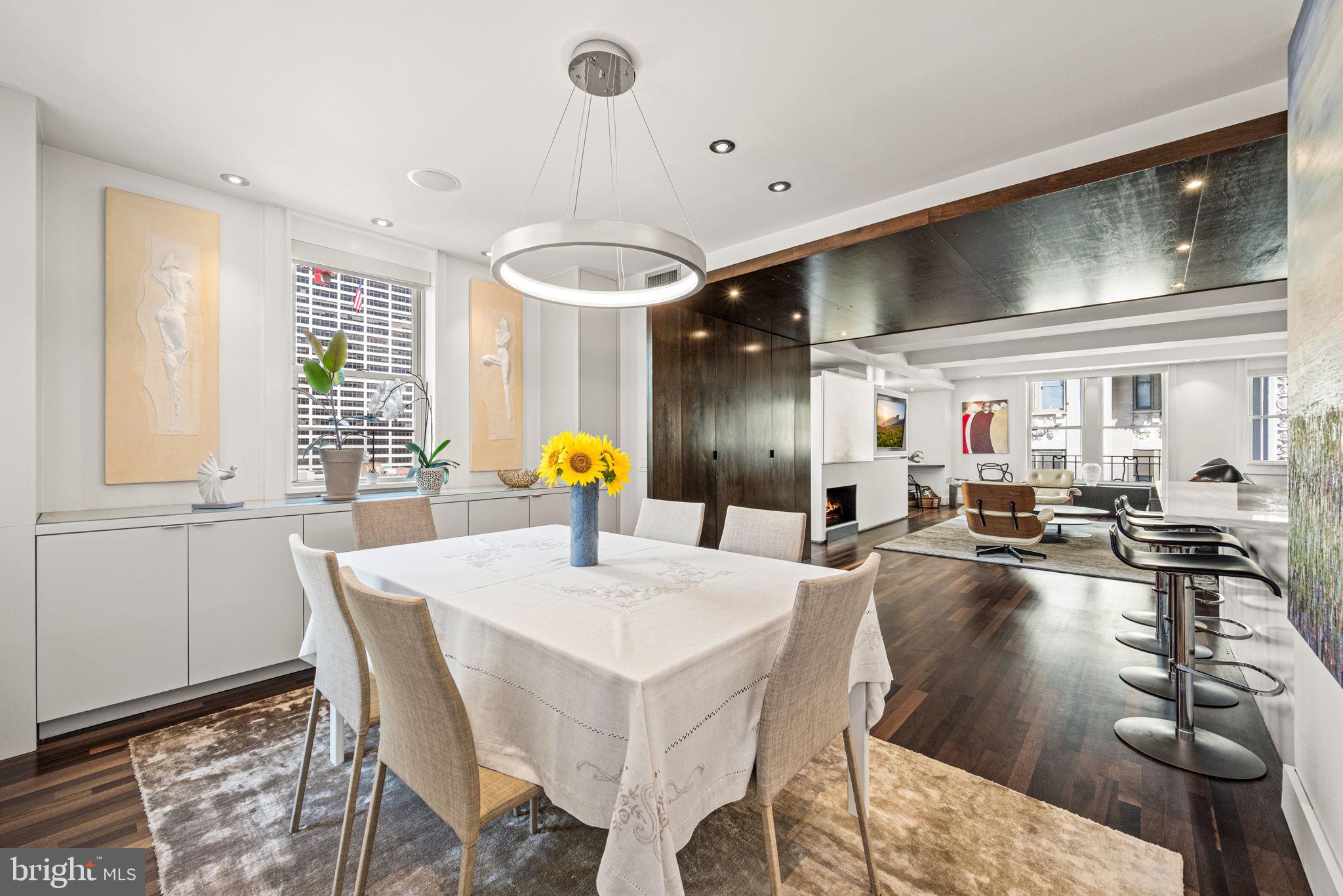 1901 WALNUT STREET 15F