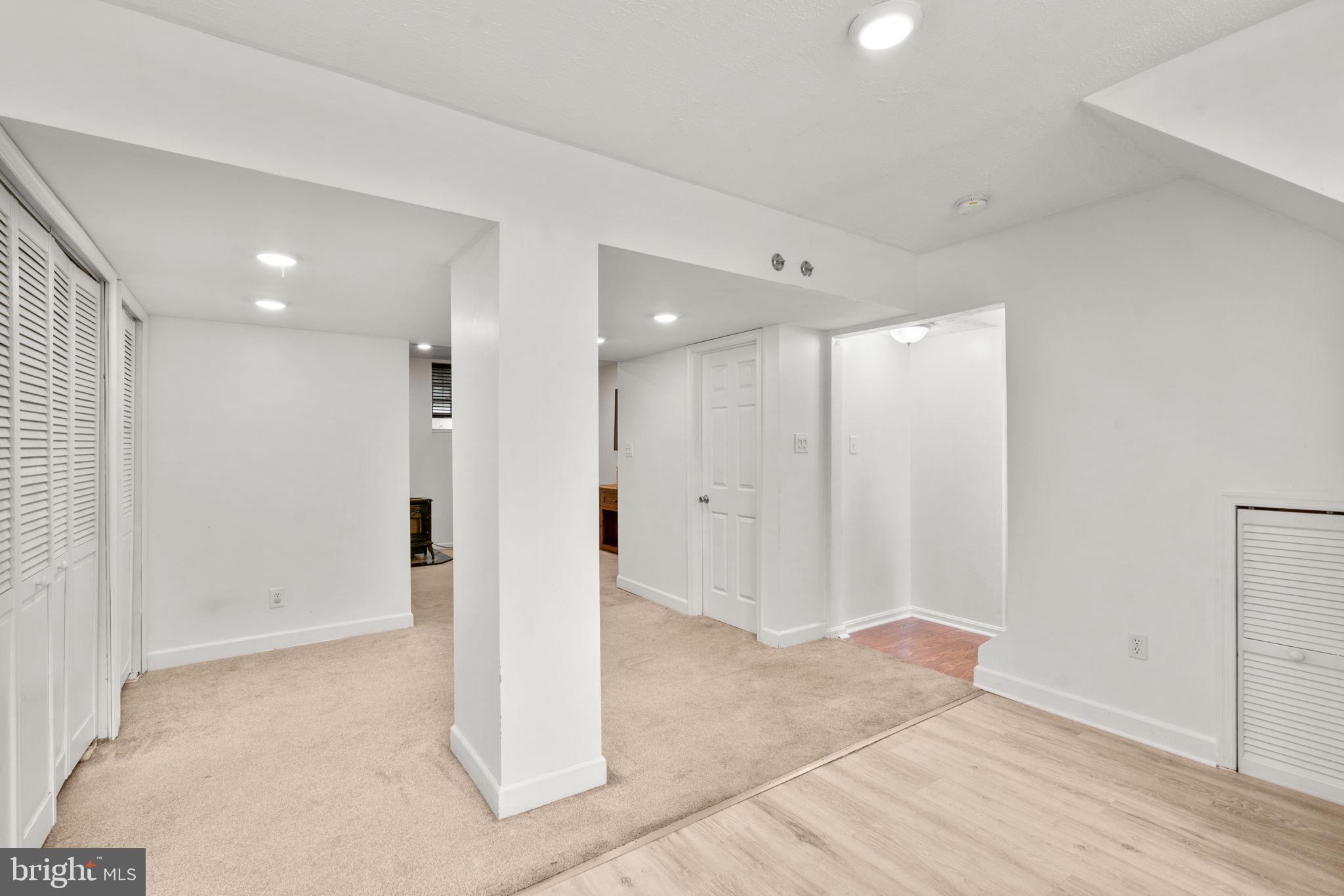 WOODSHIRE VILLAGE - Residential