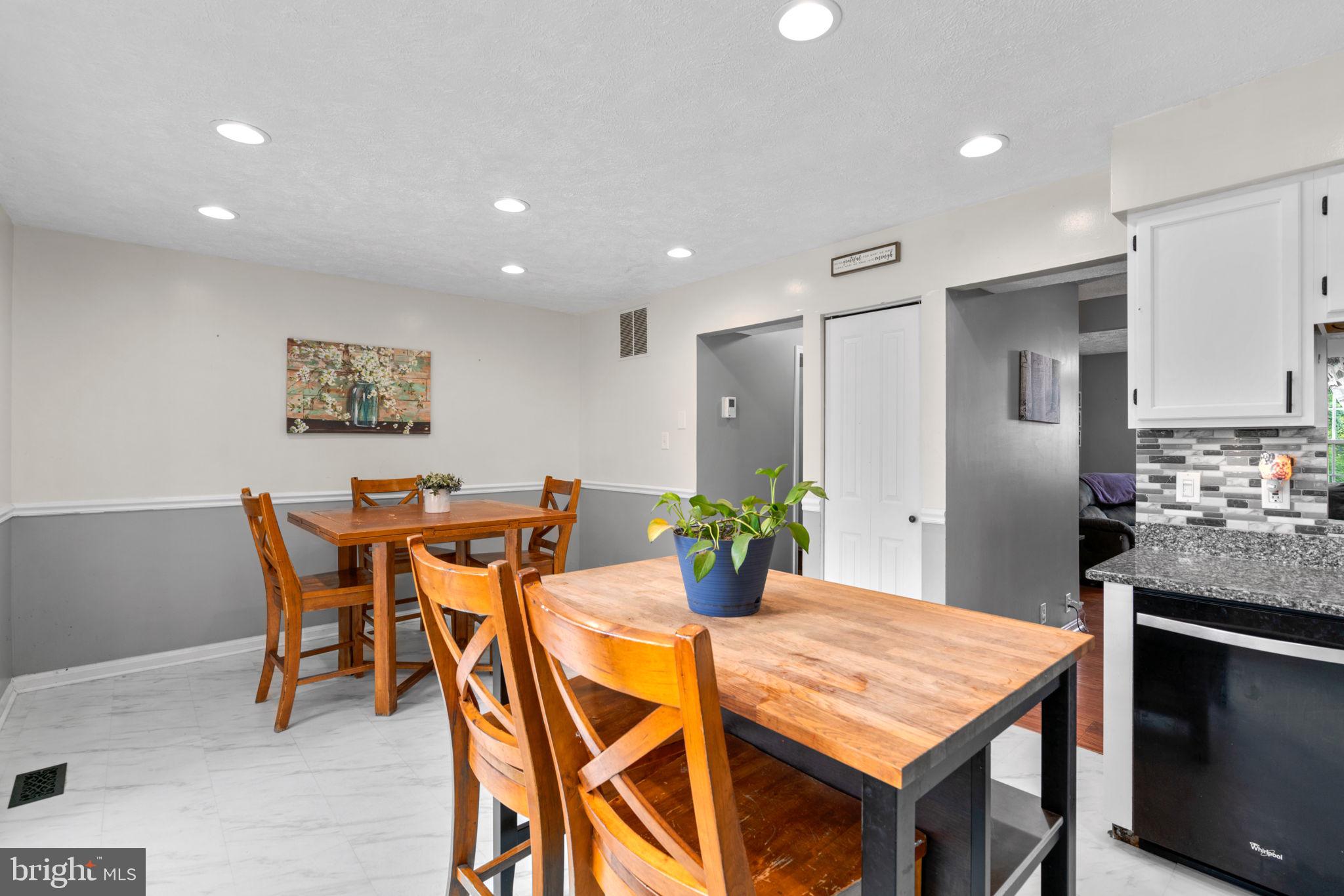 WOODSHIRE VILLAGE - Residential