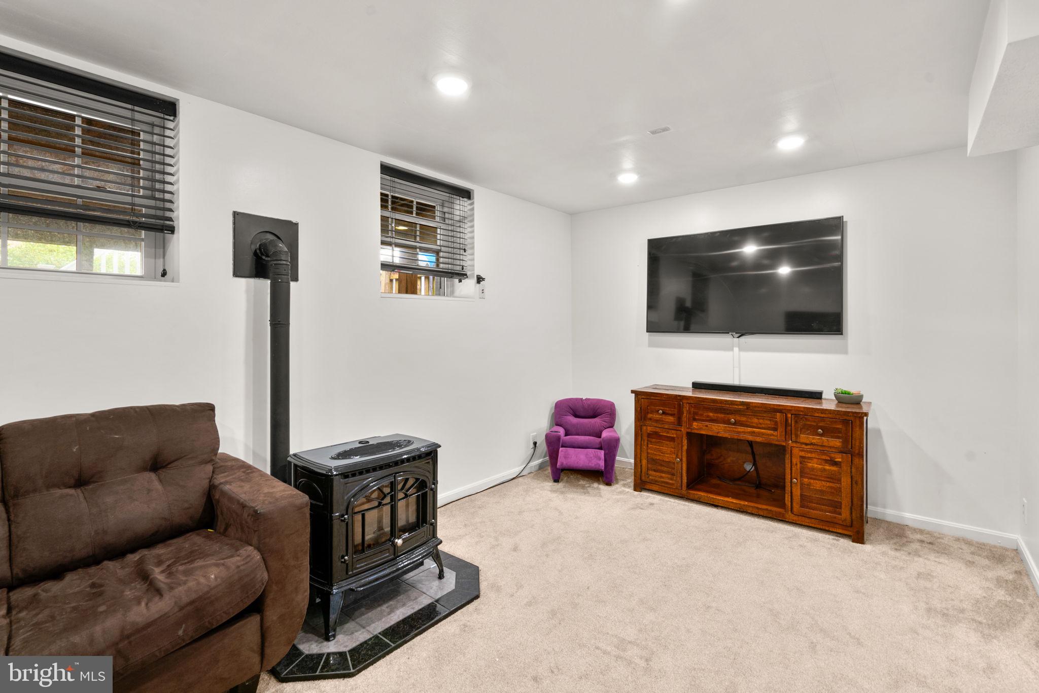 WOODSHIRE VILLAGE - Residential