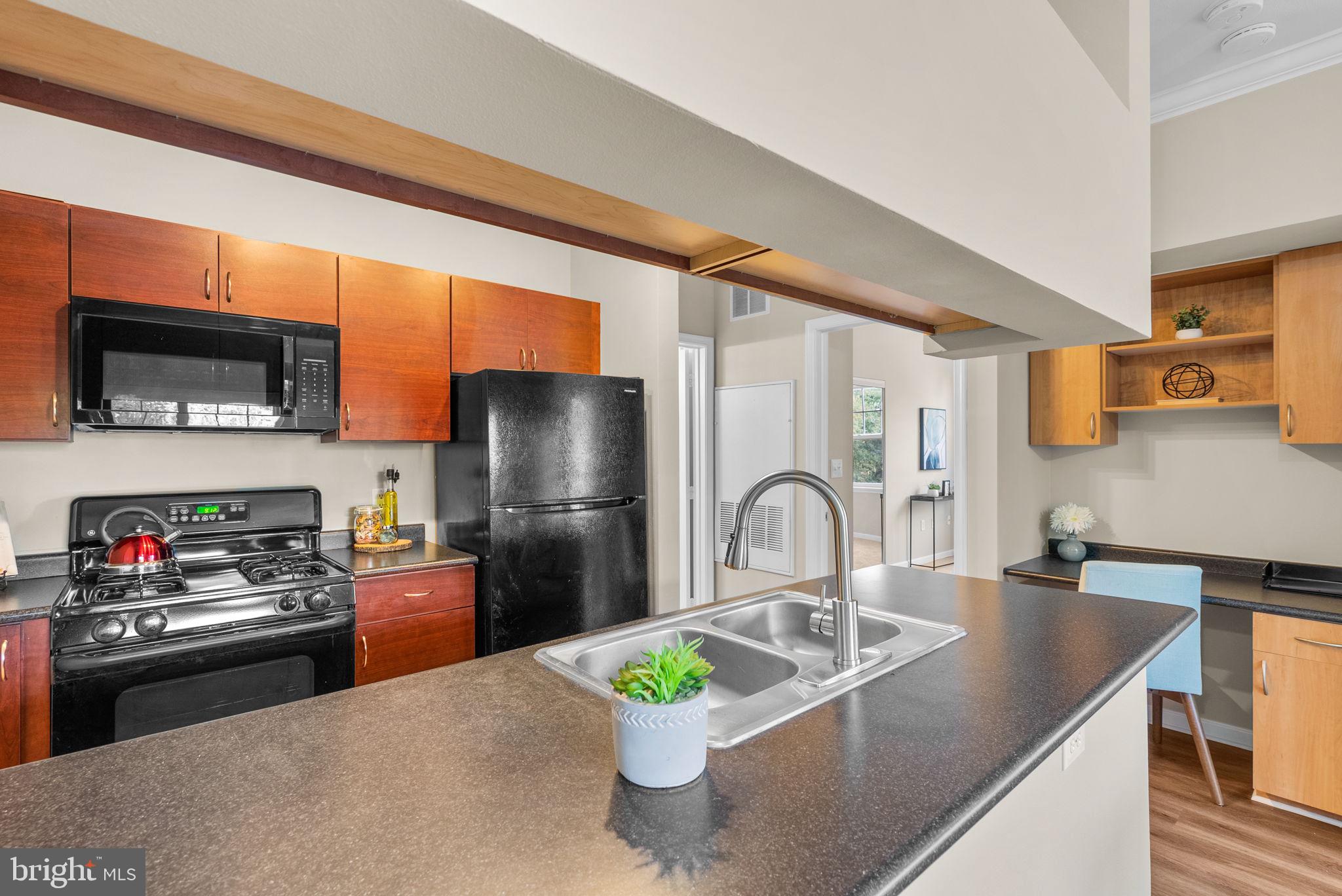 ASHMORE AT GERMANOWN COMMUNITY - Residential