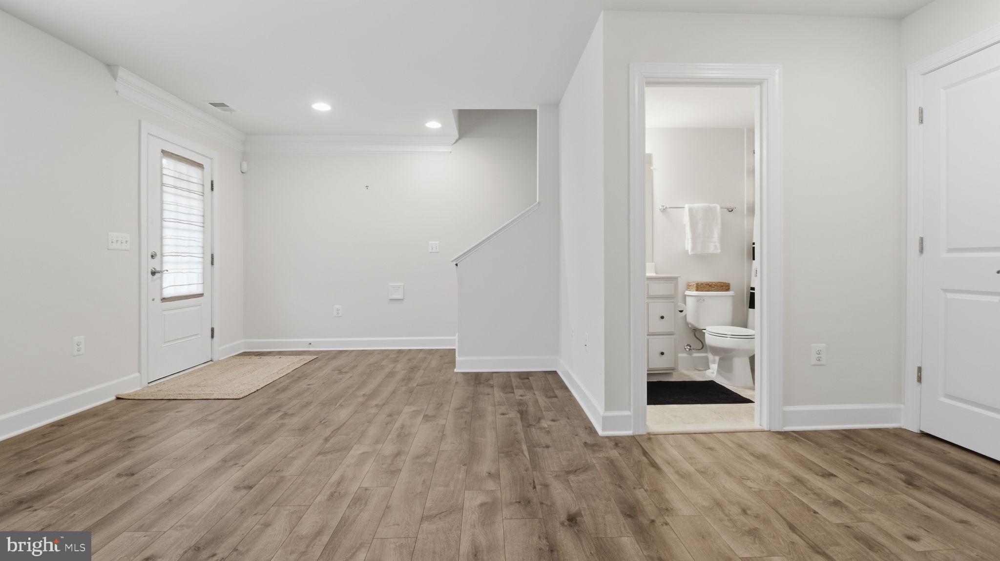 HEATHCOTE COMMONS - Residential