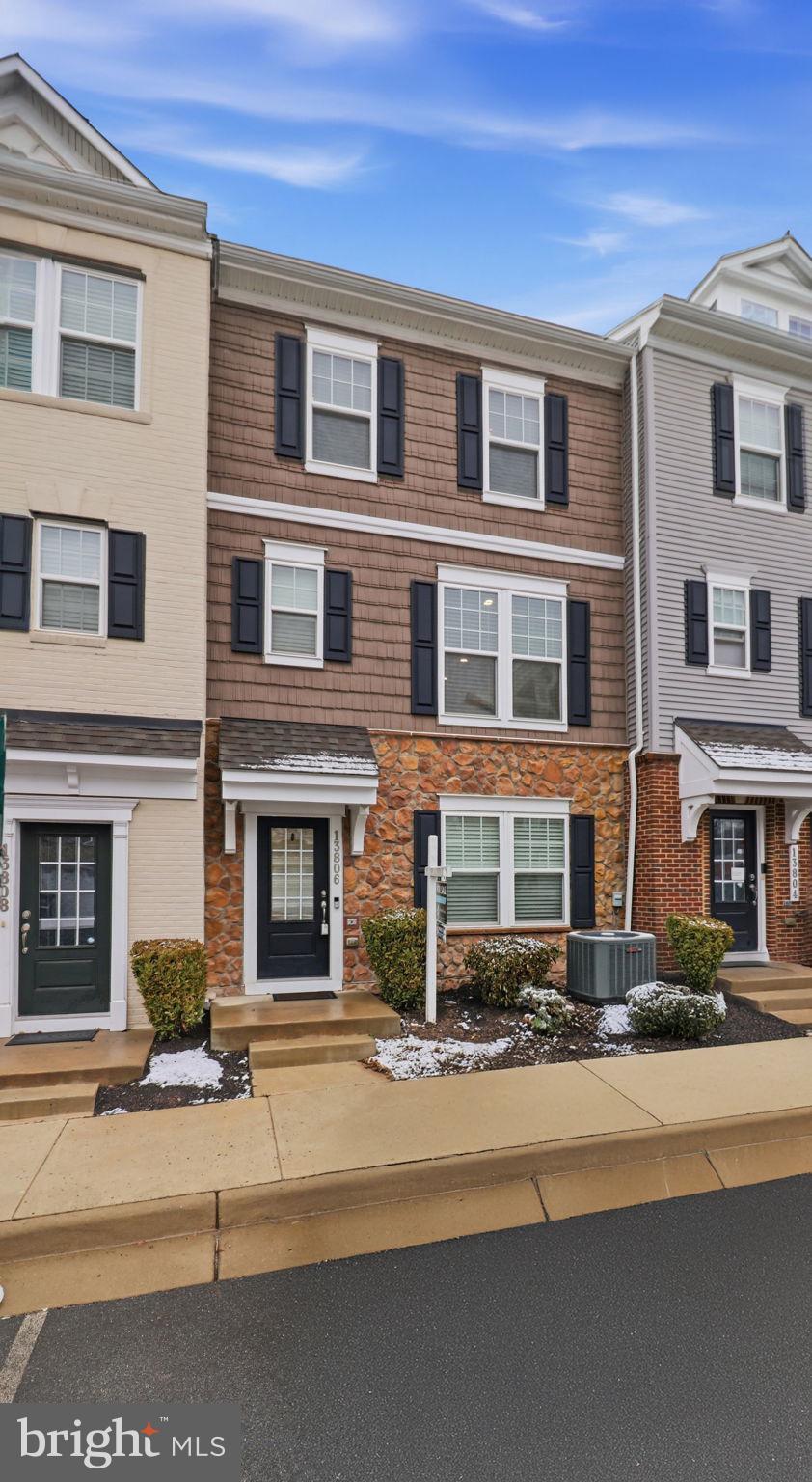 HEATHCOTE COMMONS - Residential