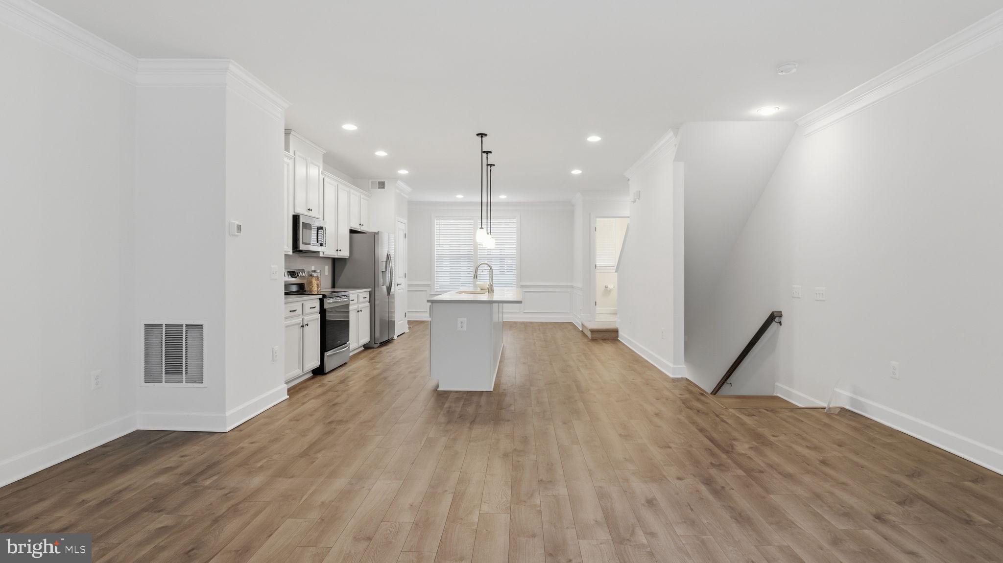 HEATHCOTE COMMONS - Residential