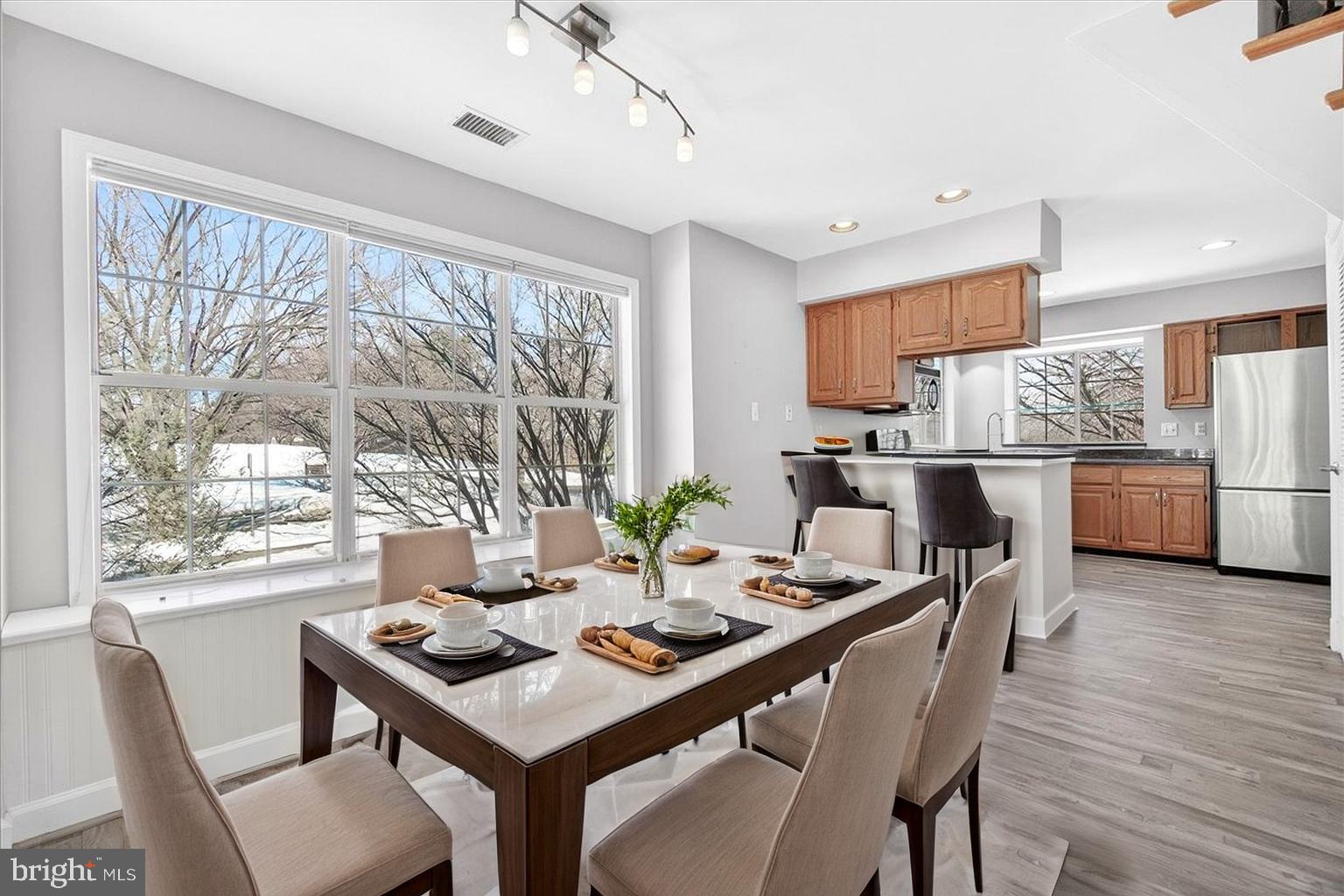 BENTLEY PLACE - Residential