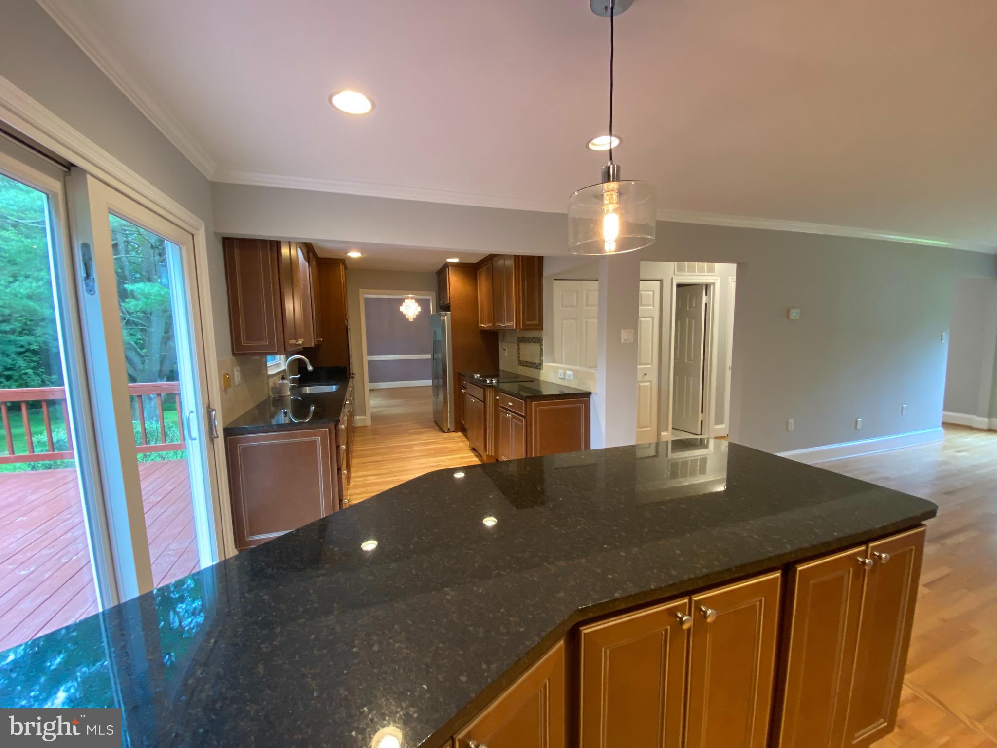 HICKORY CREEK - Residential Lease