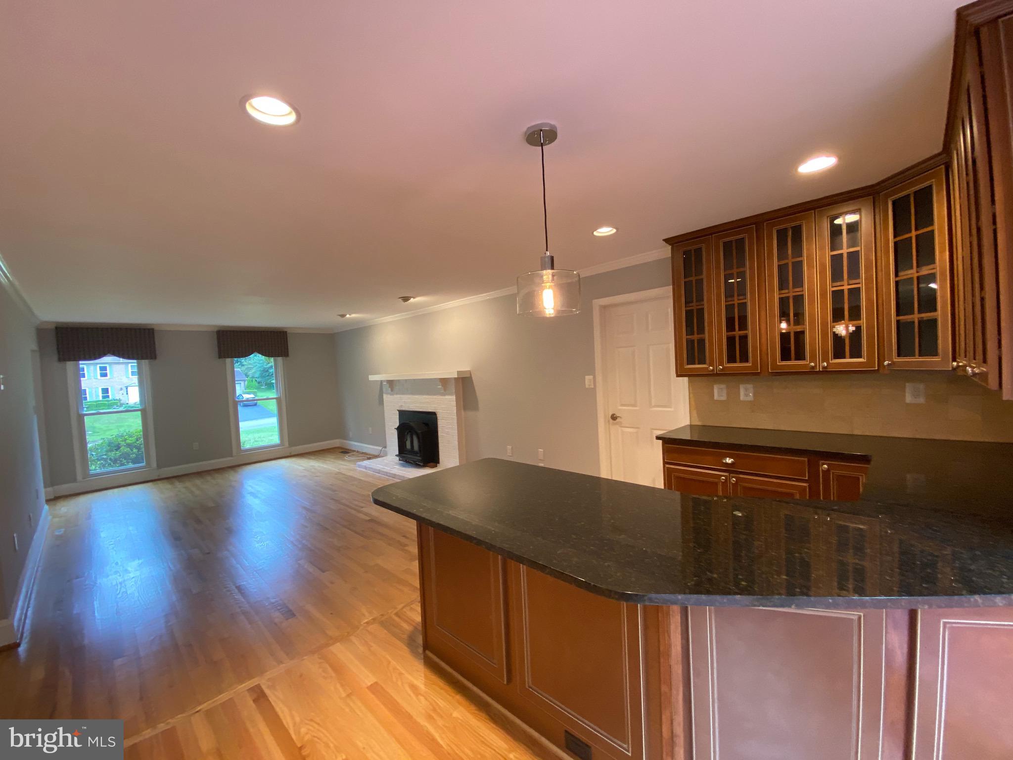 HICKORY CREEK - Residential Lease