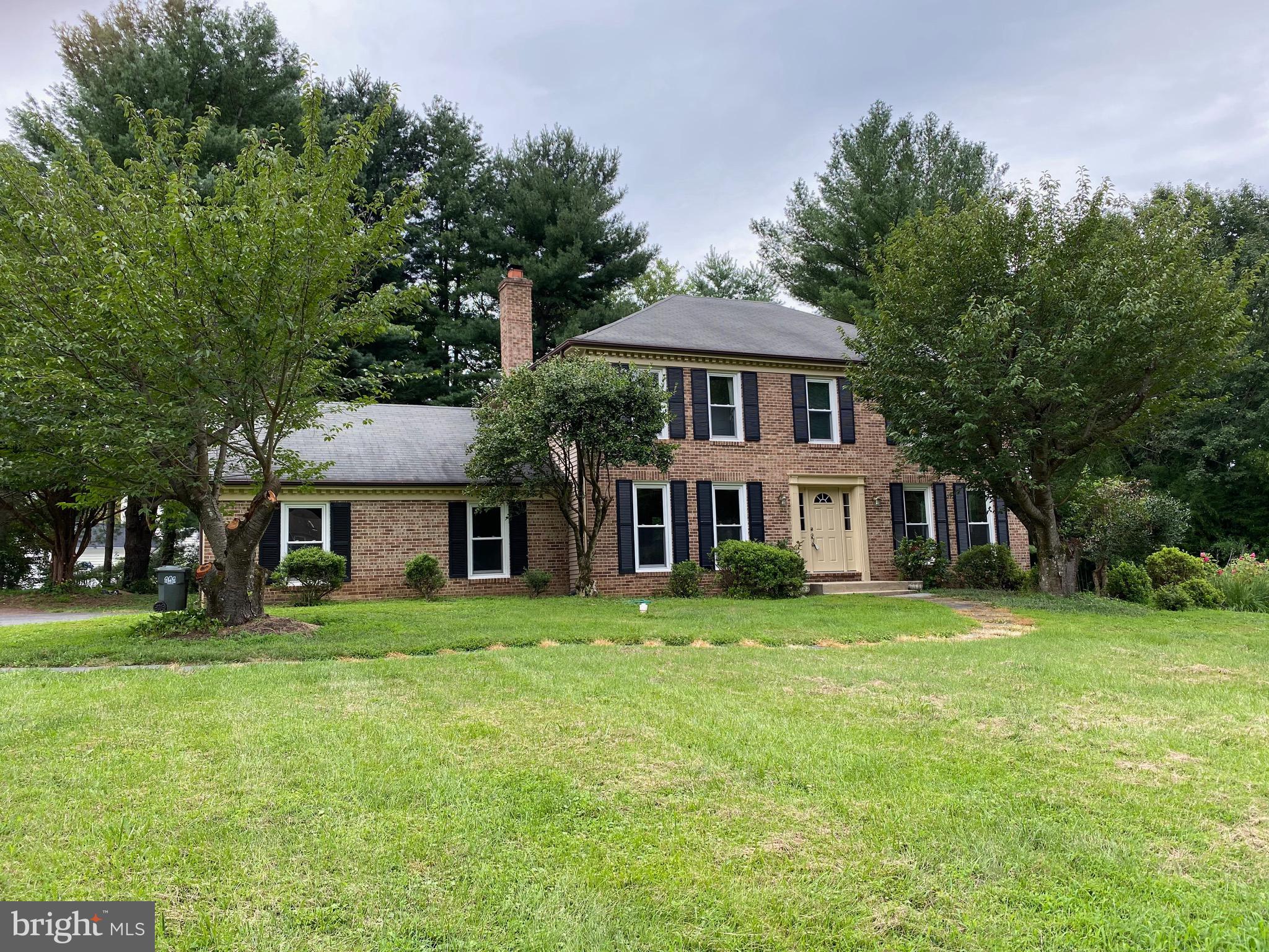 HICKORY CREEK - Residential Lease