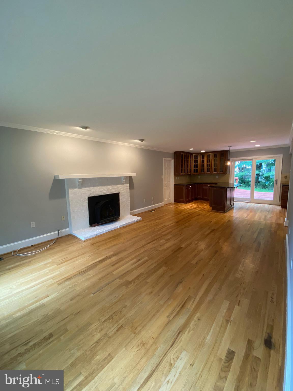 HICKORY CREEK - Residential Lease