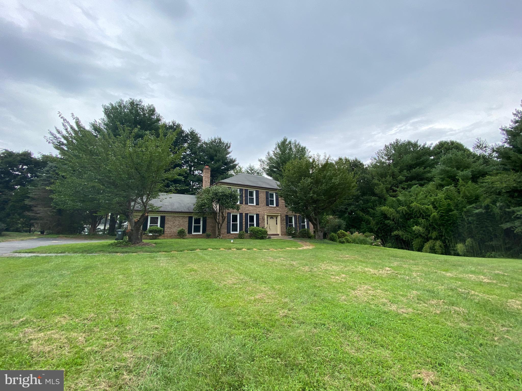 HICKORY CREEK - Residential Lease