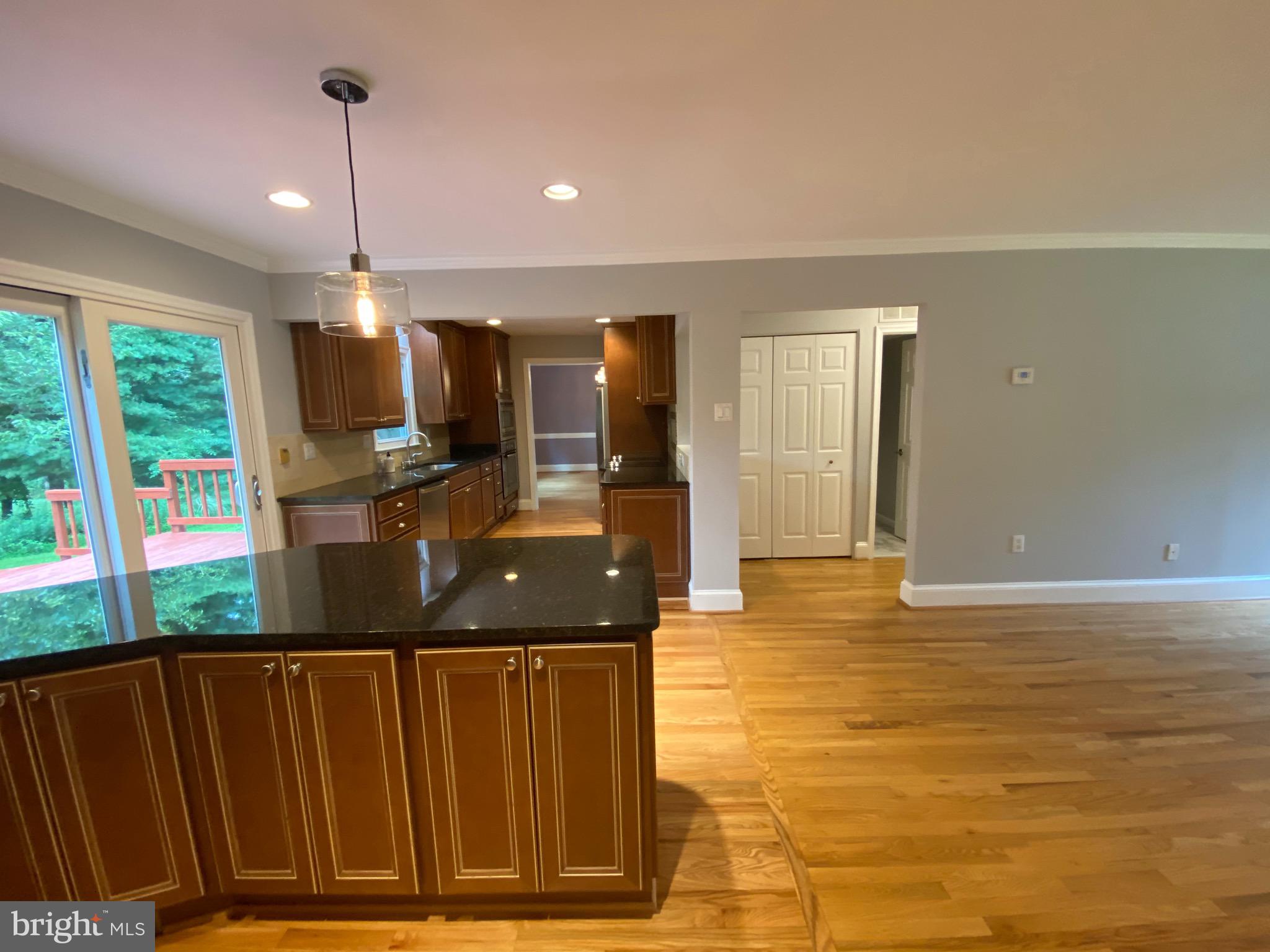 HICKORY CREEK - Residential Lease