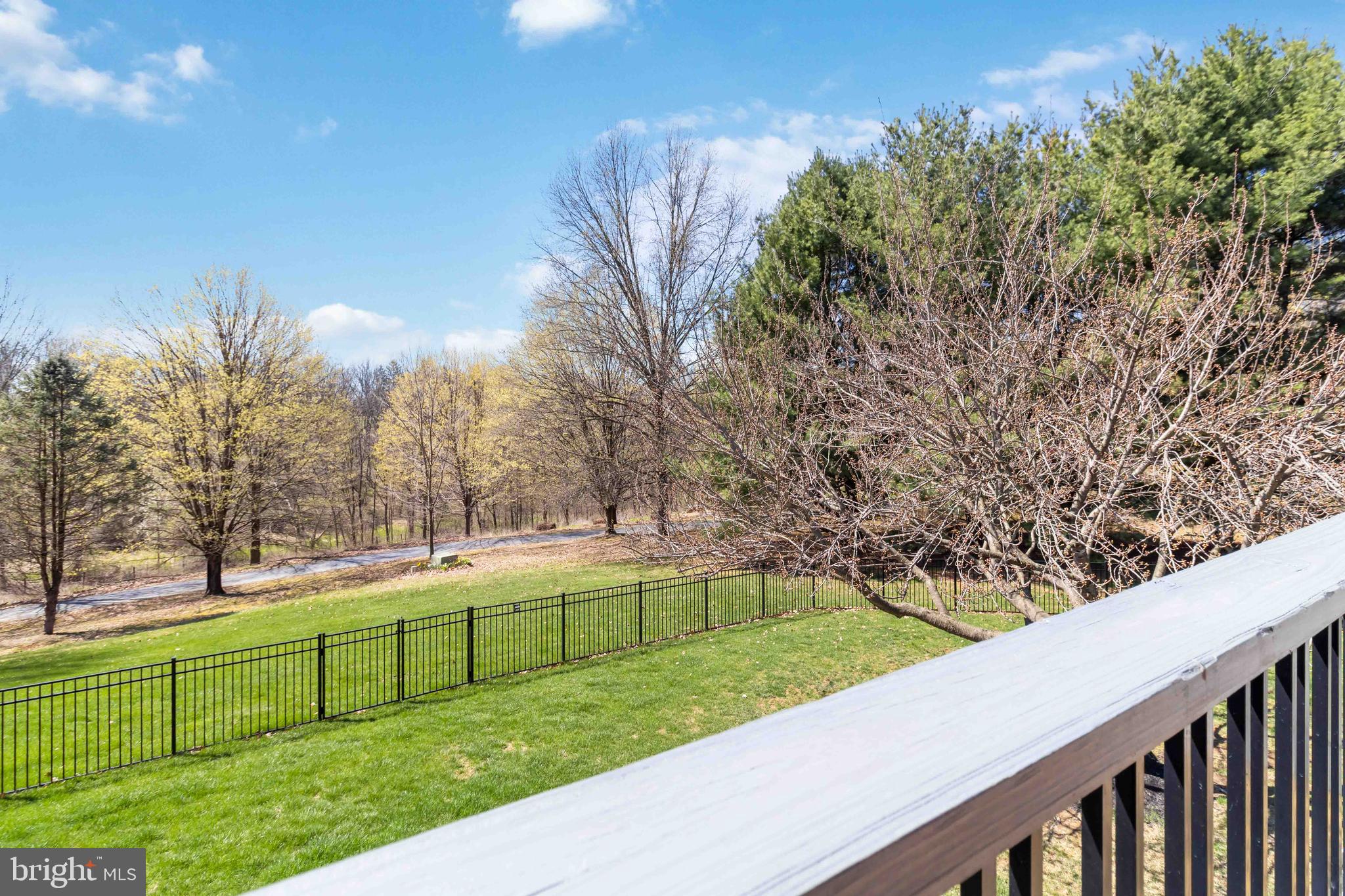 HILLYMEDE - Residential