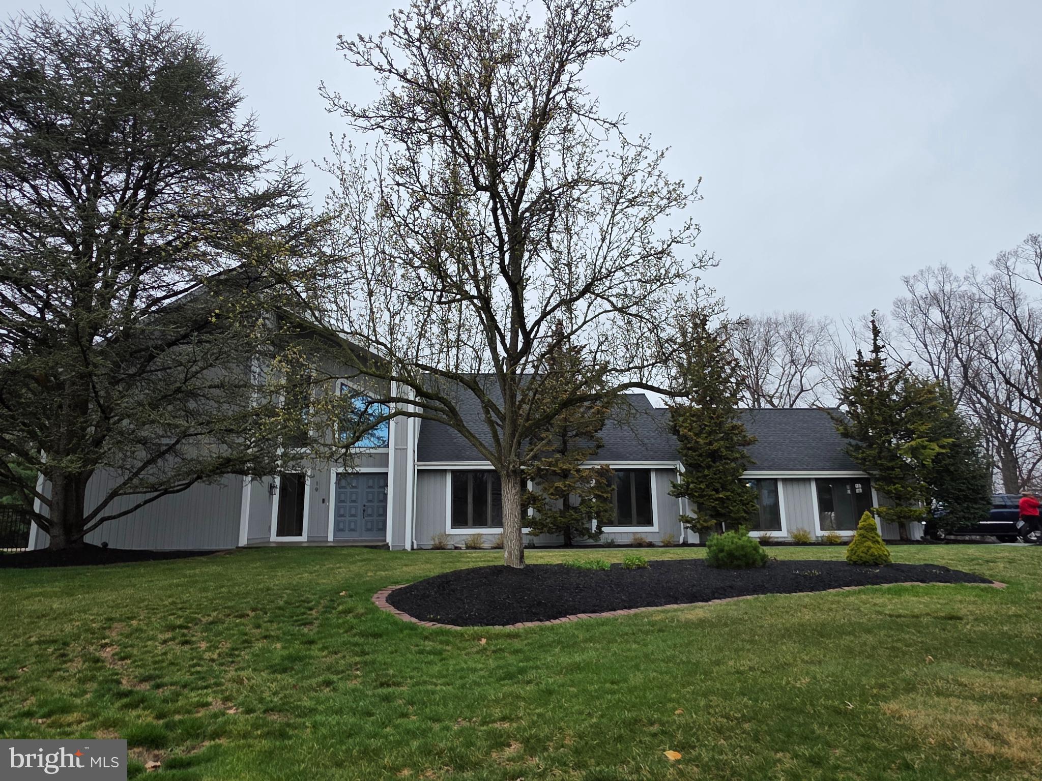 HILLYMEDE - Residential