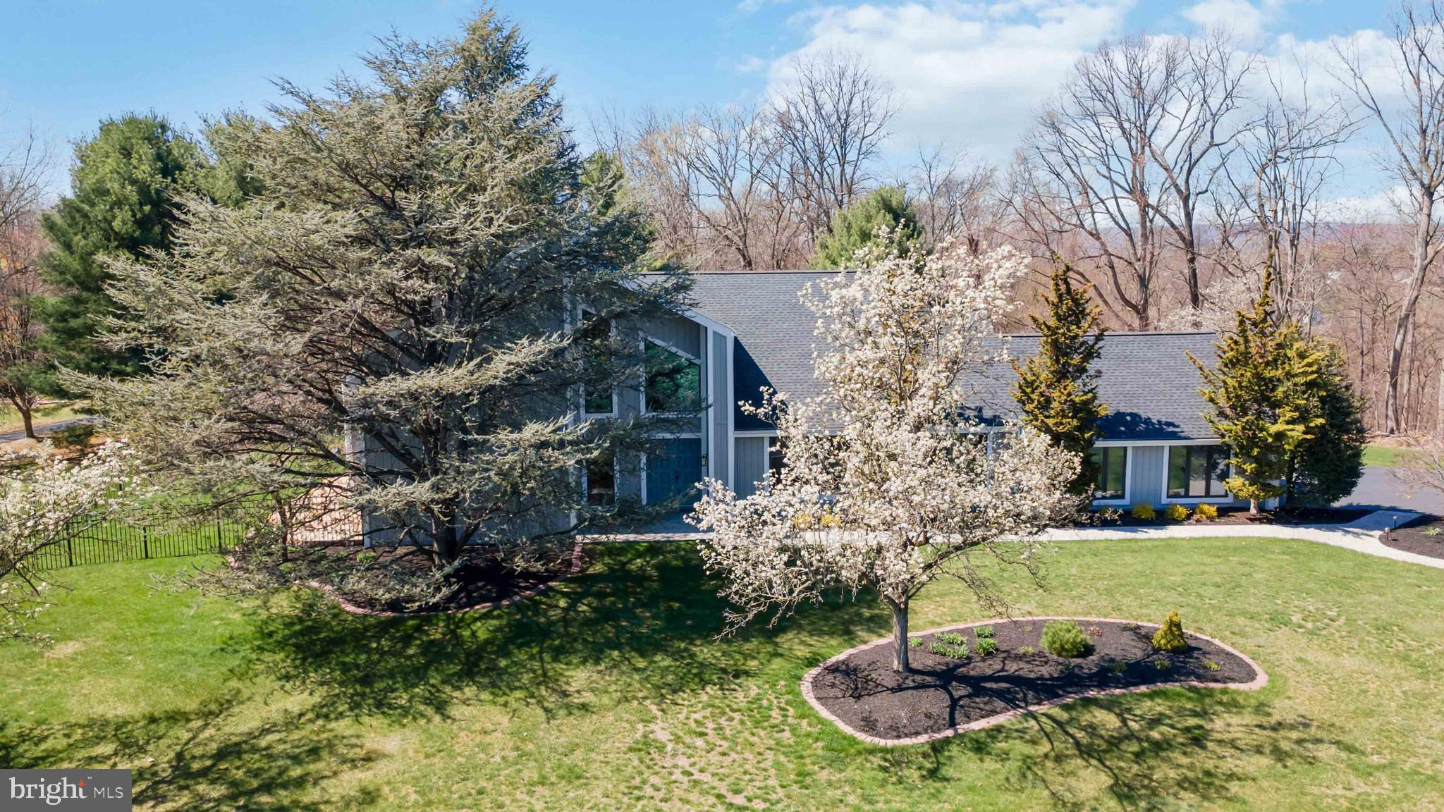 HILLYMEDE - Residential