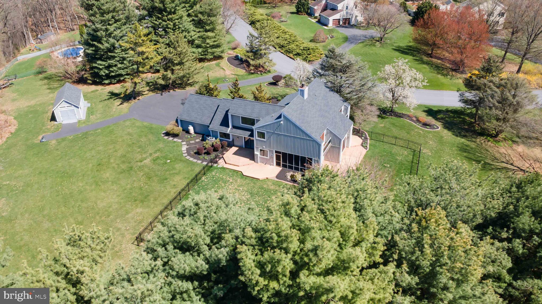 HILLYMEDE - Residential