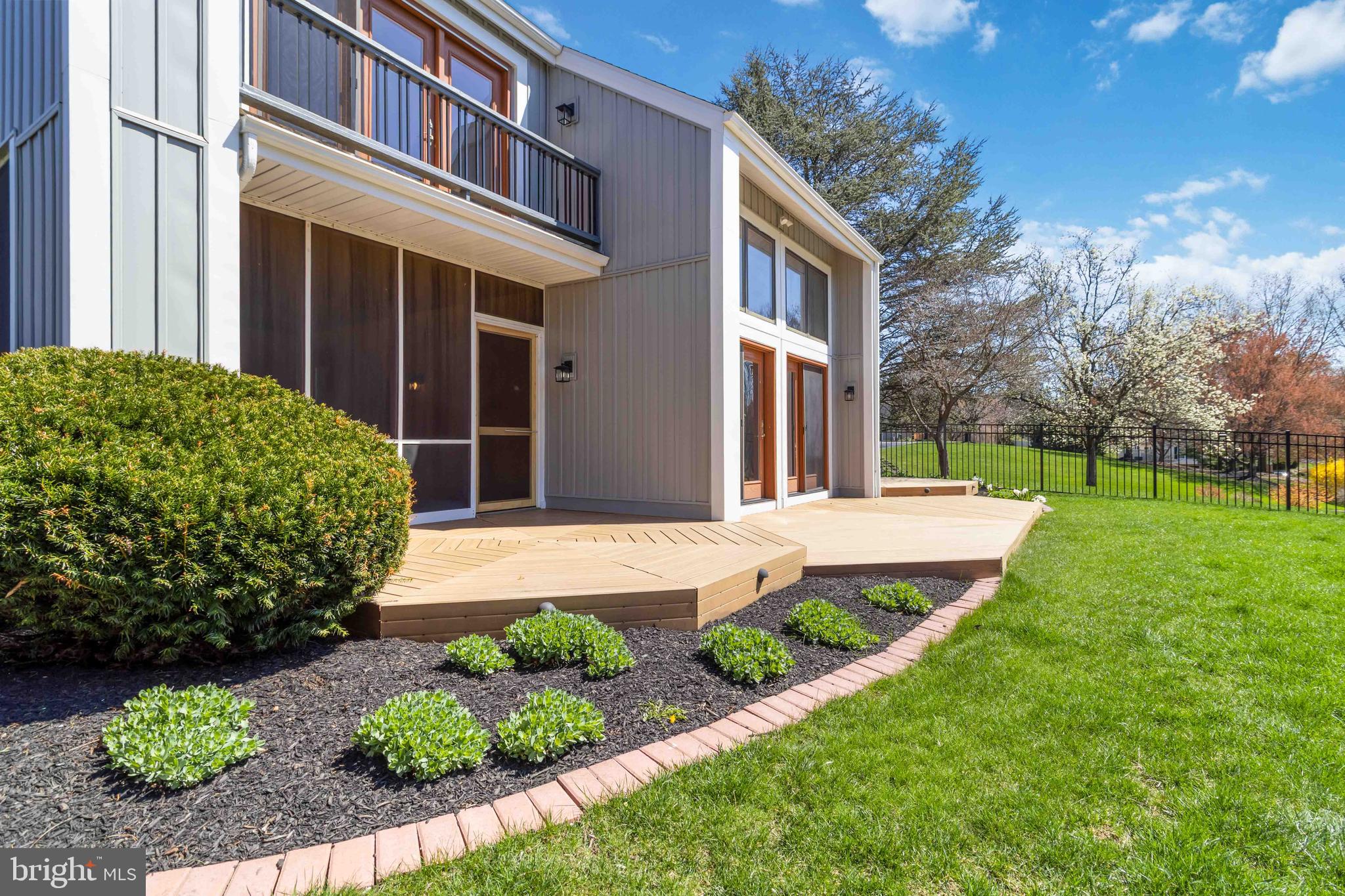 HILLYMEDE - Residential