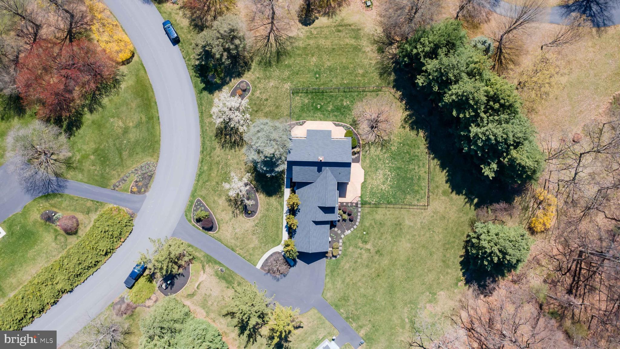 HILLYMEDE - Residential