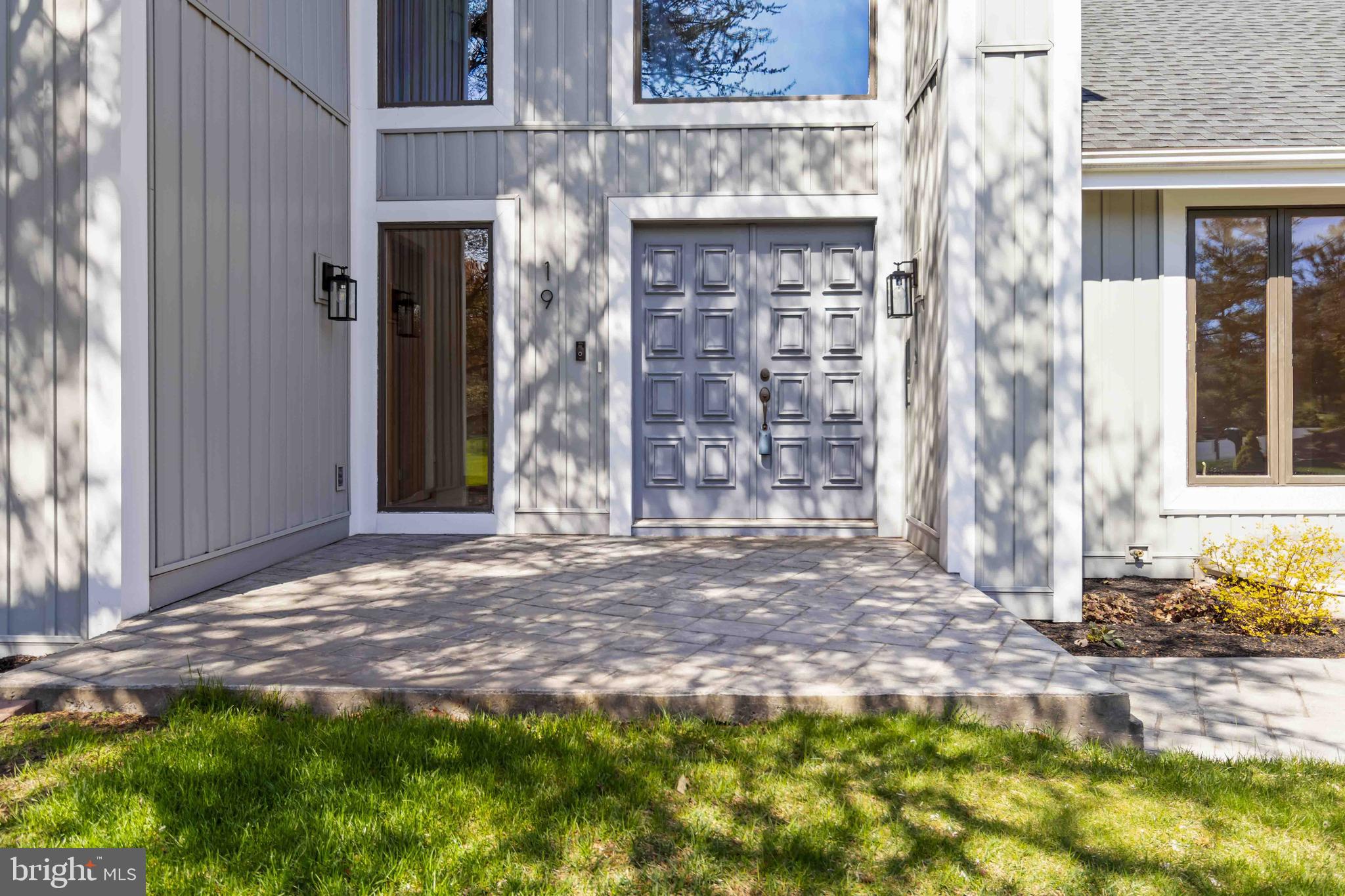 HILLYMEDE - Residential