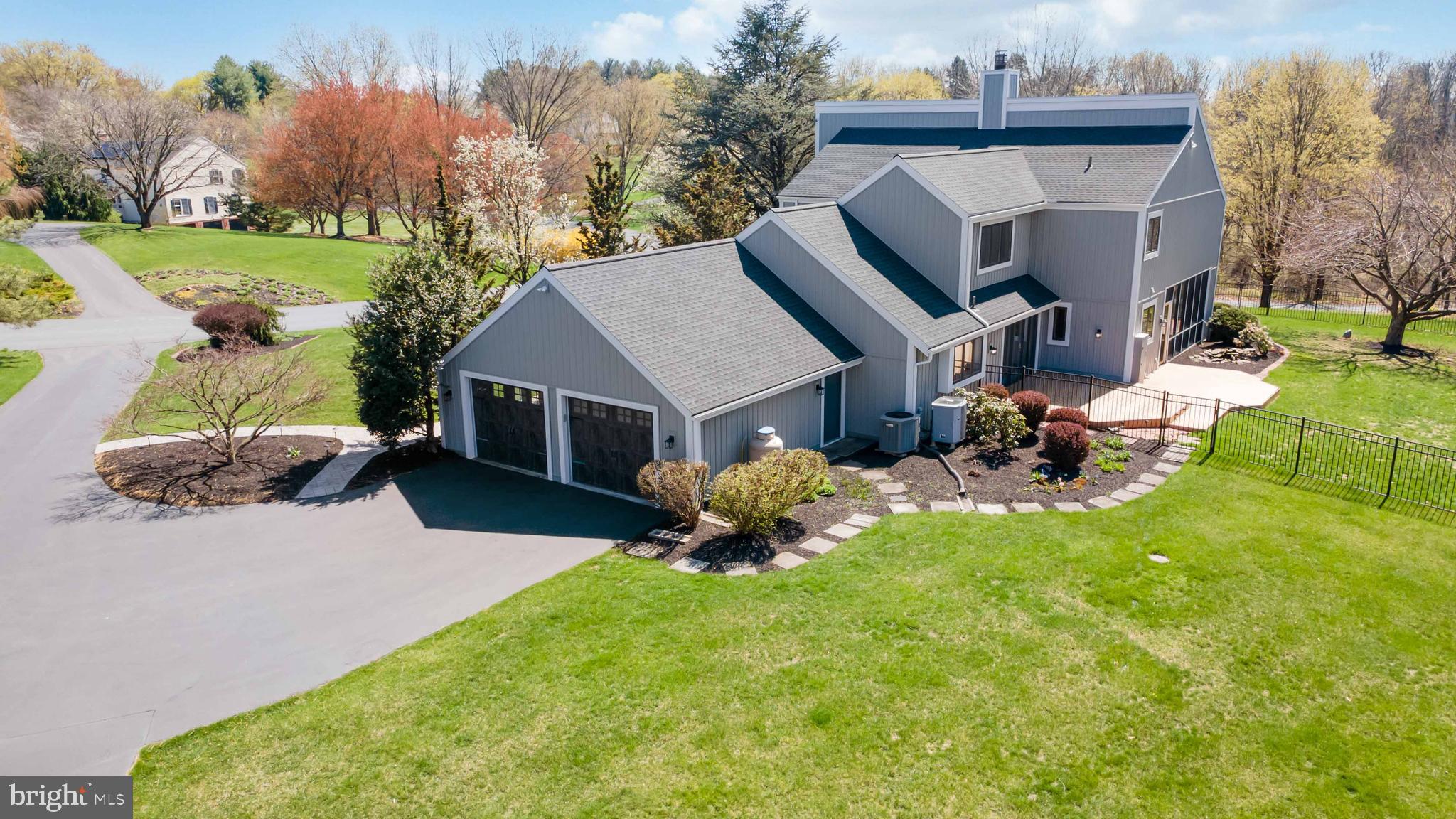 HILLYMEDE - Residential