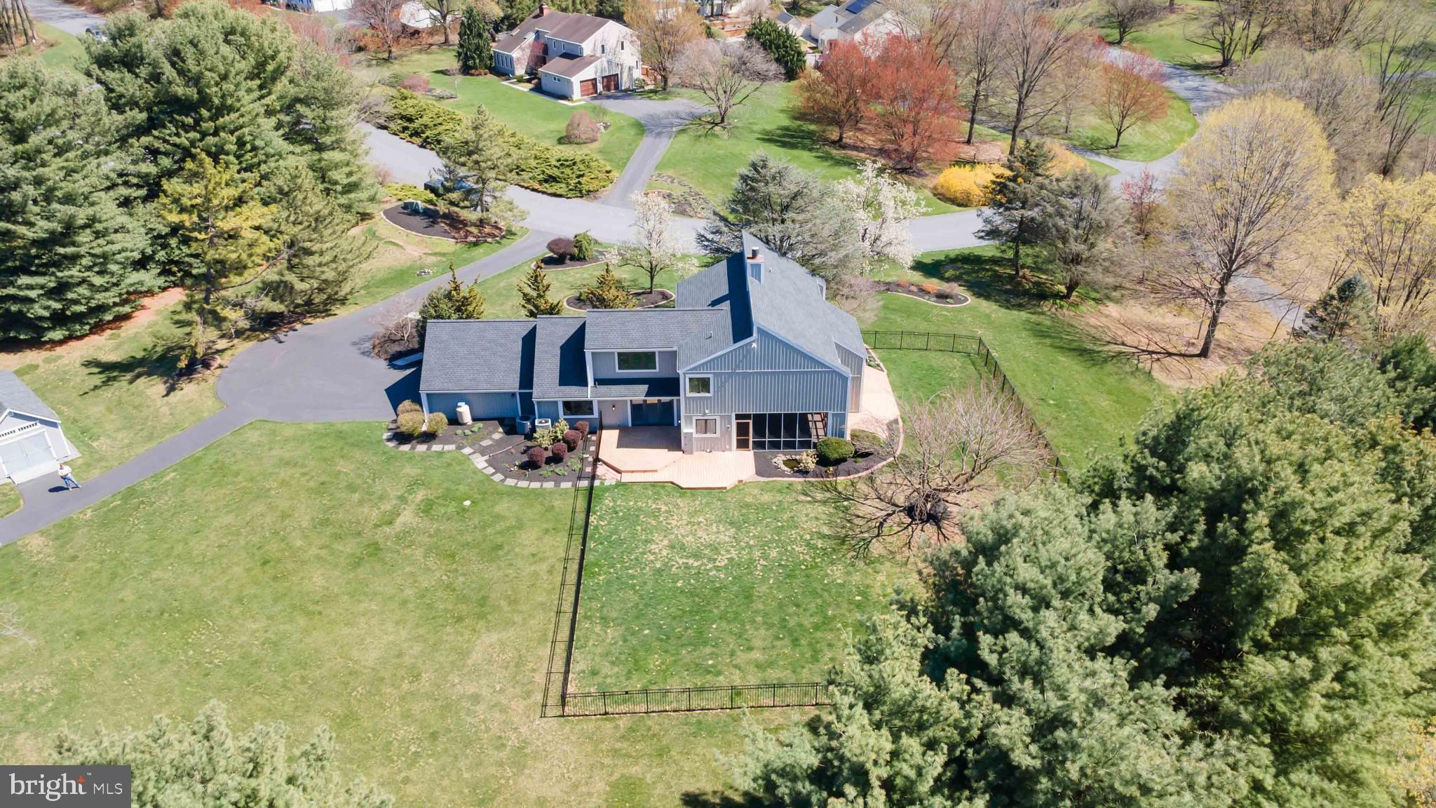 HILLYMEDE - Residential