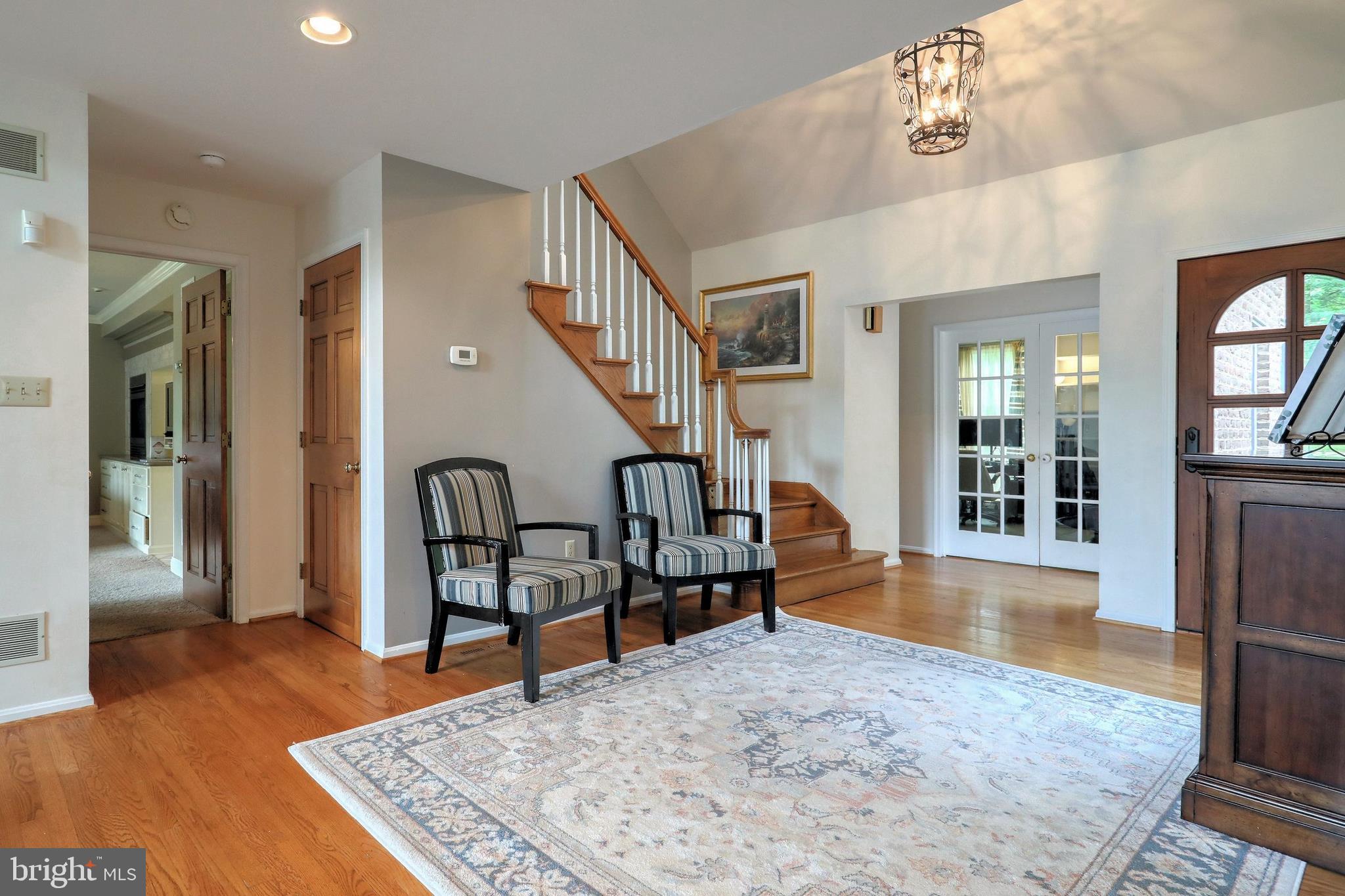 LAUREL ESTATES - Residential