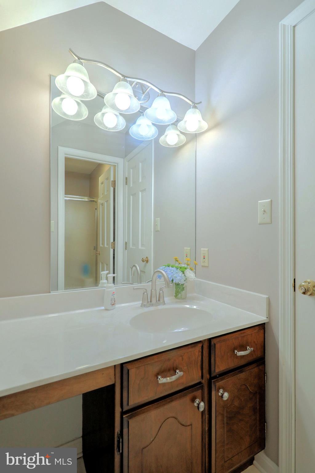 LAUREL ESTATES - Residential