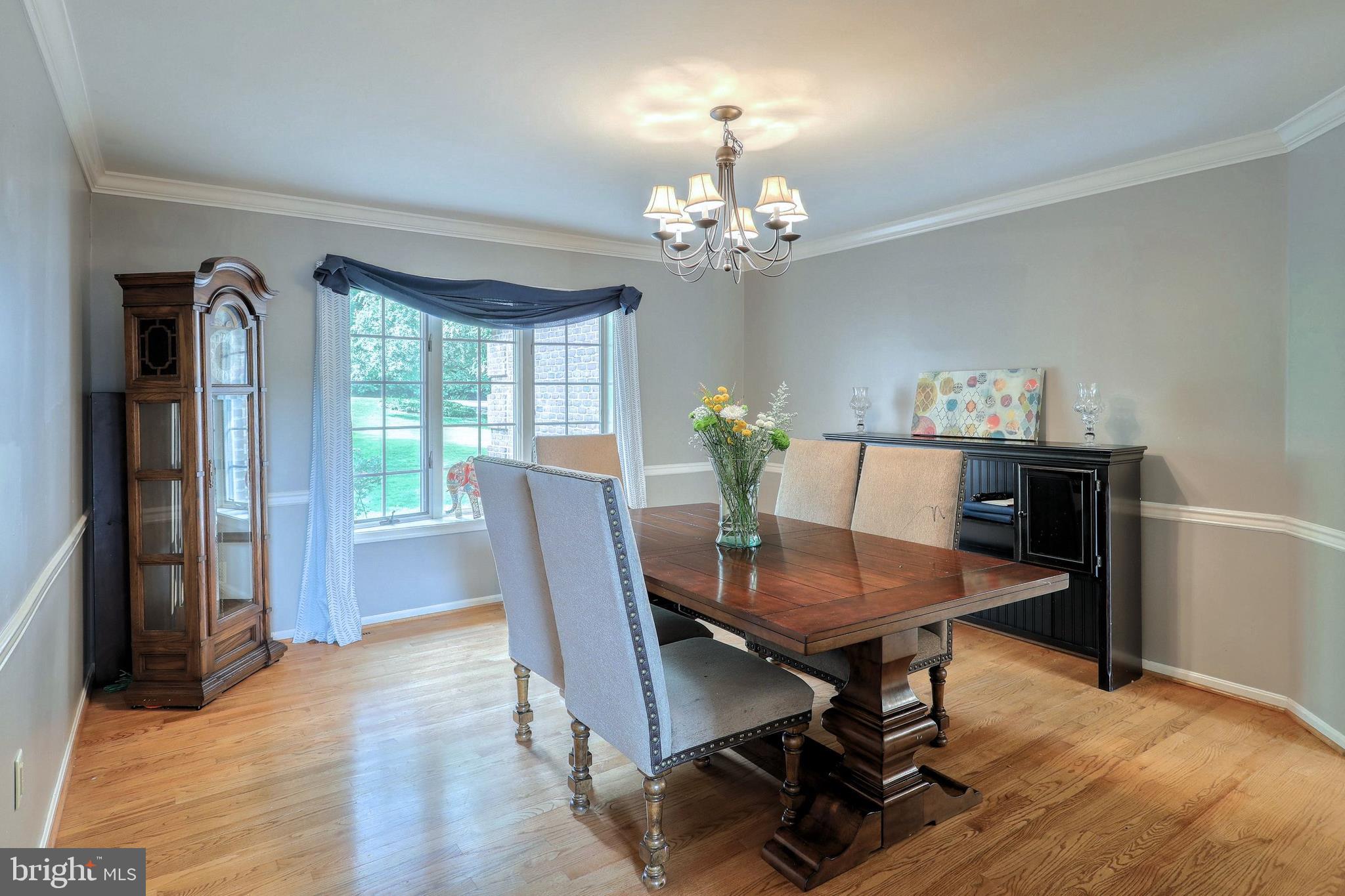 LAUREL ESTATES - Residential