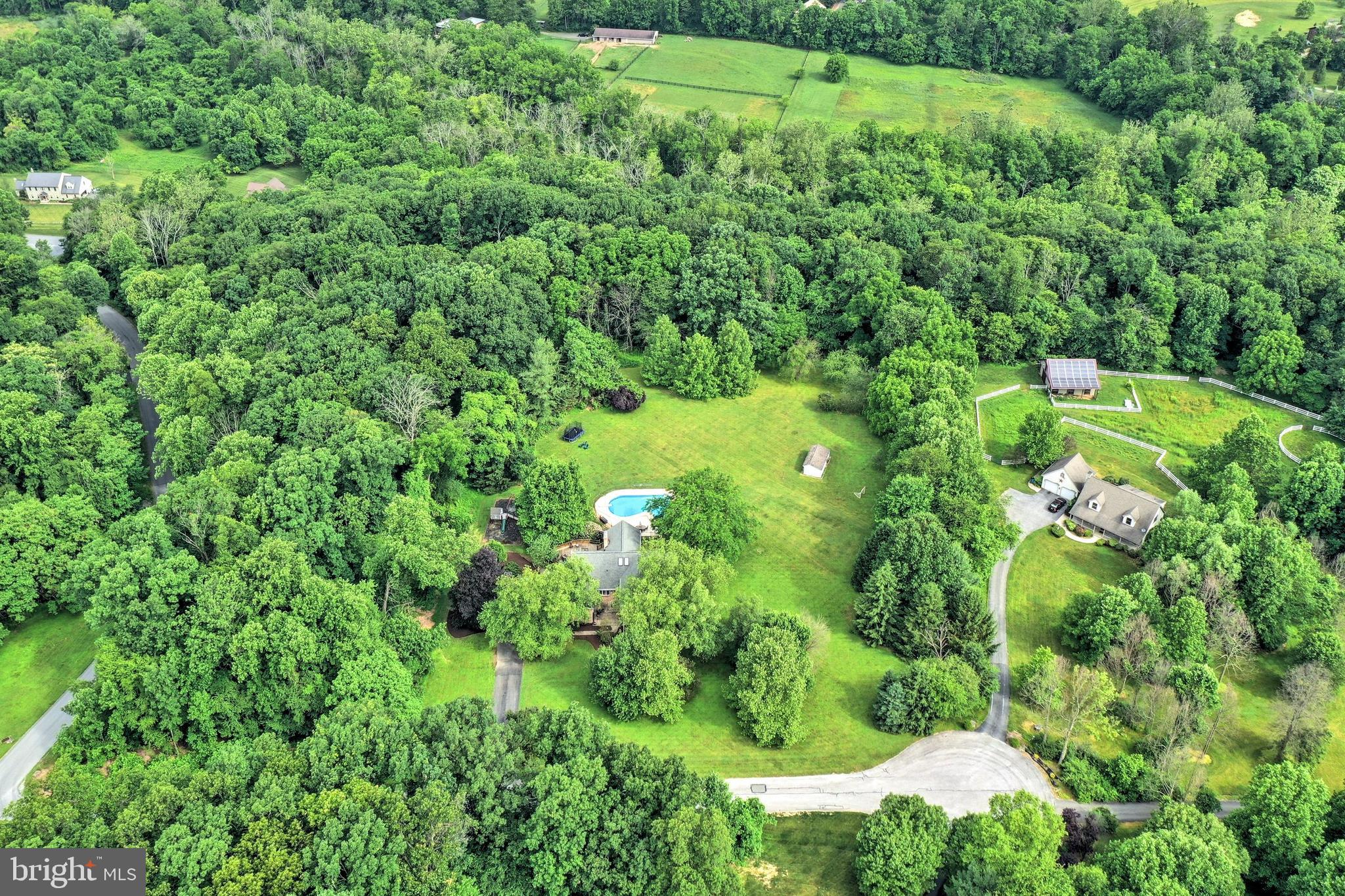 LAUREL ESTATES - Residential